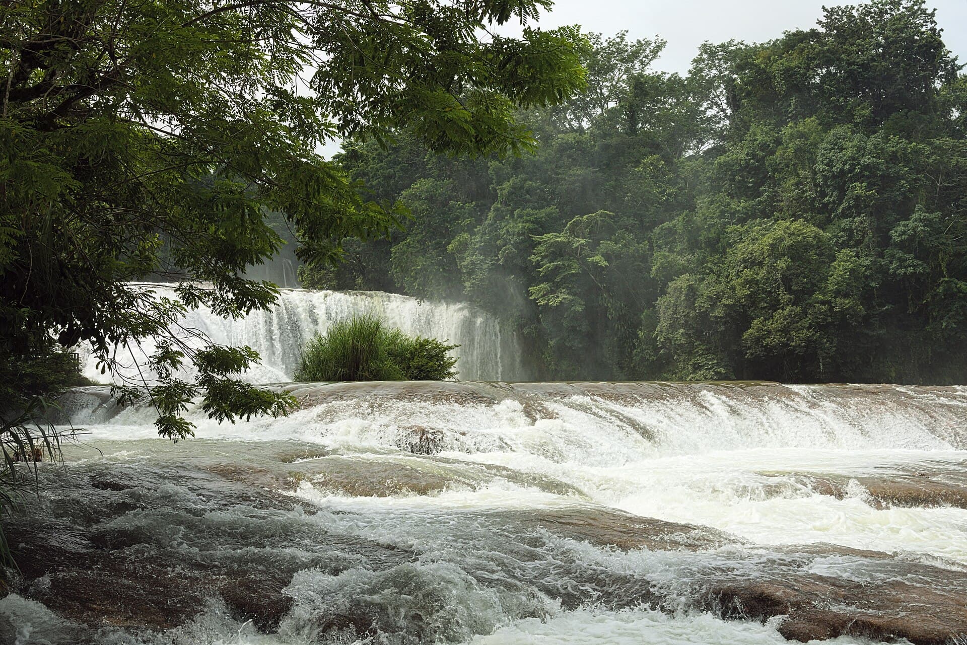 Agua Azul waterfalls