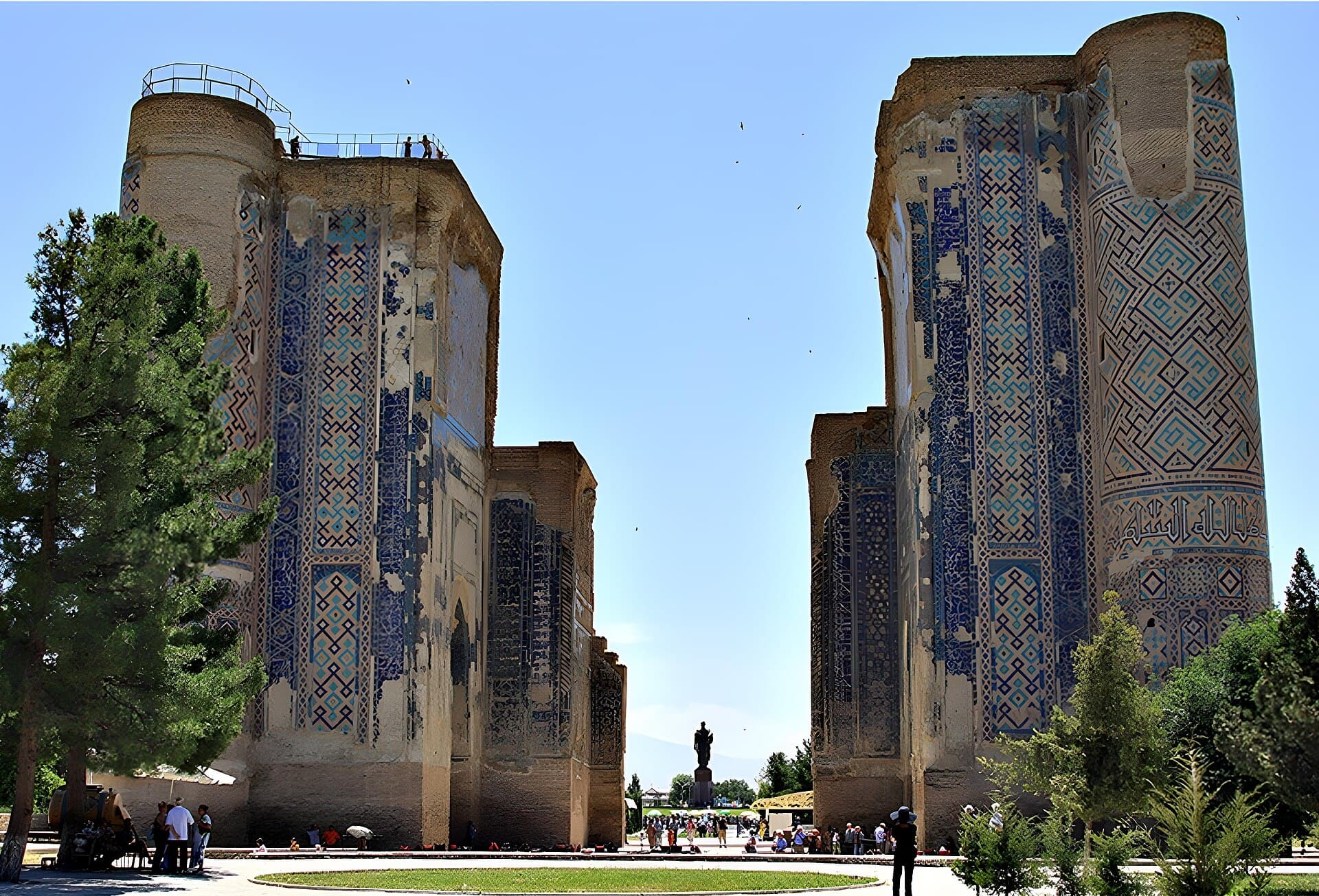قصر آق سراي