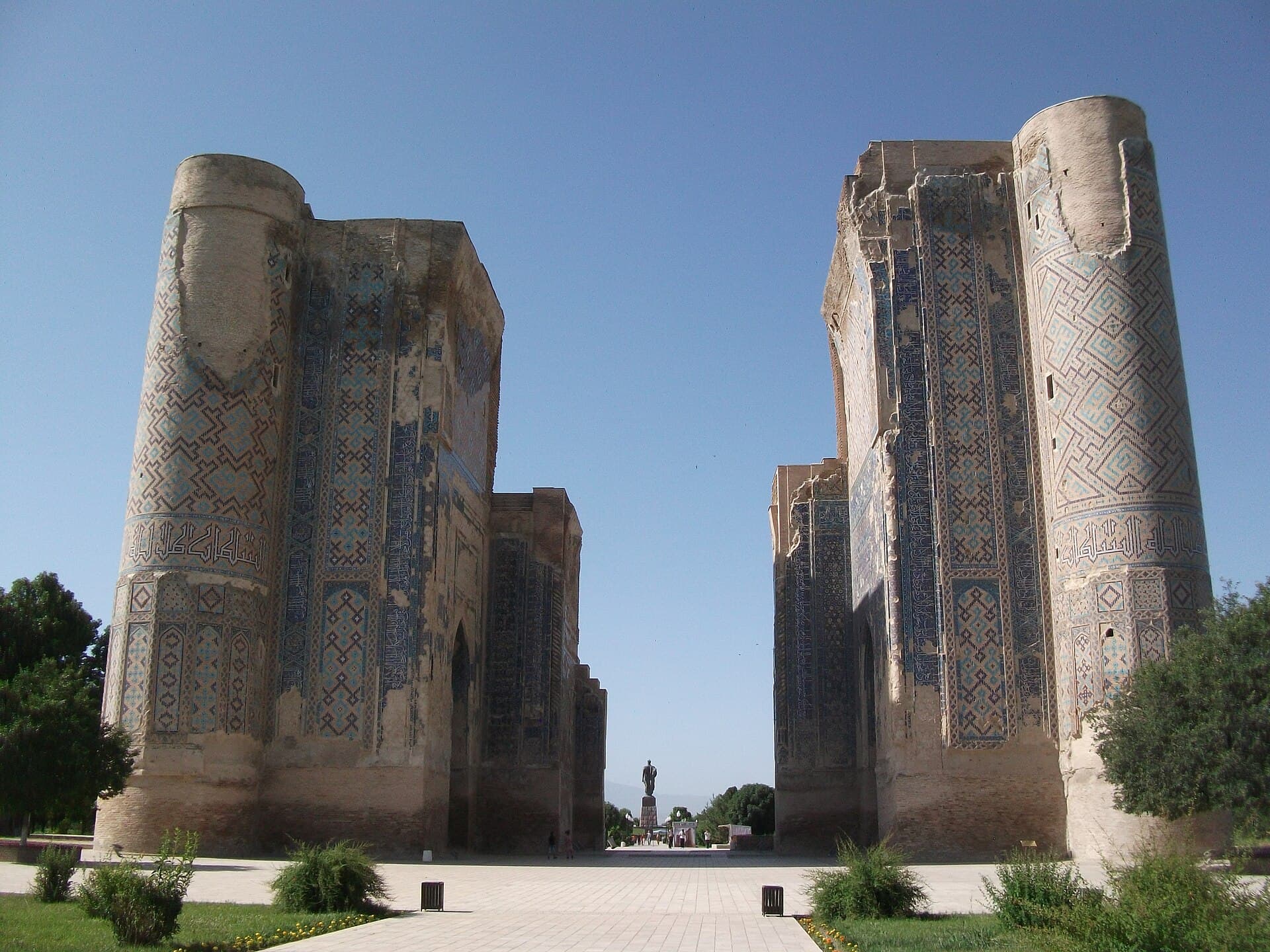 قصر آق سراي