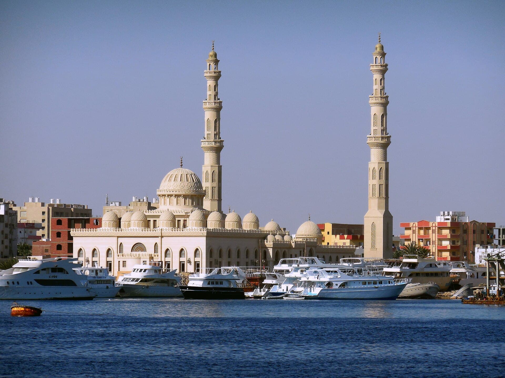 مسجد الميناء الكبير