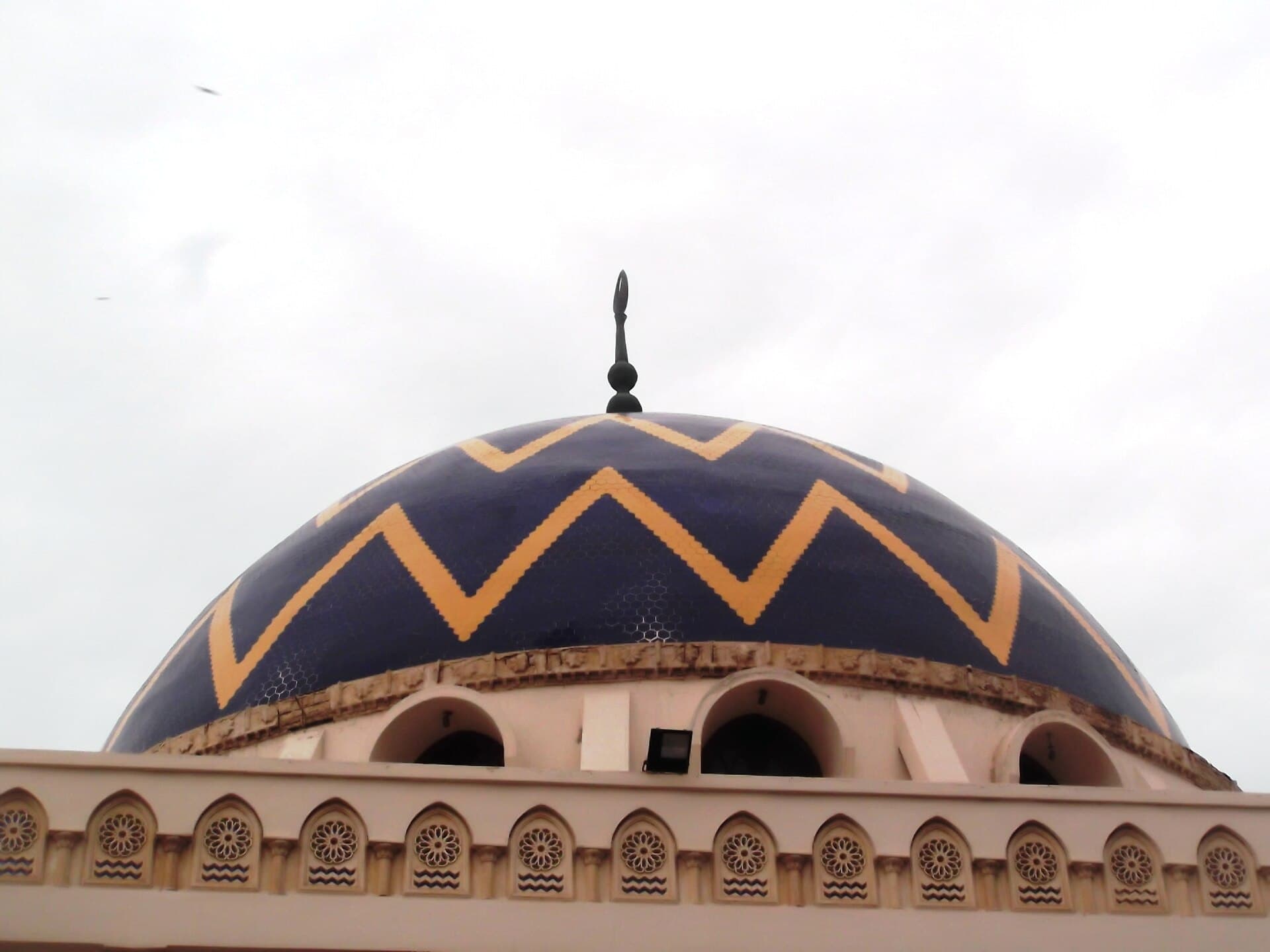 مسجد الشاطئ في بورسعيد