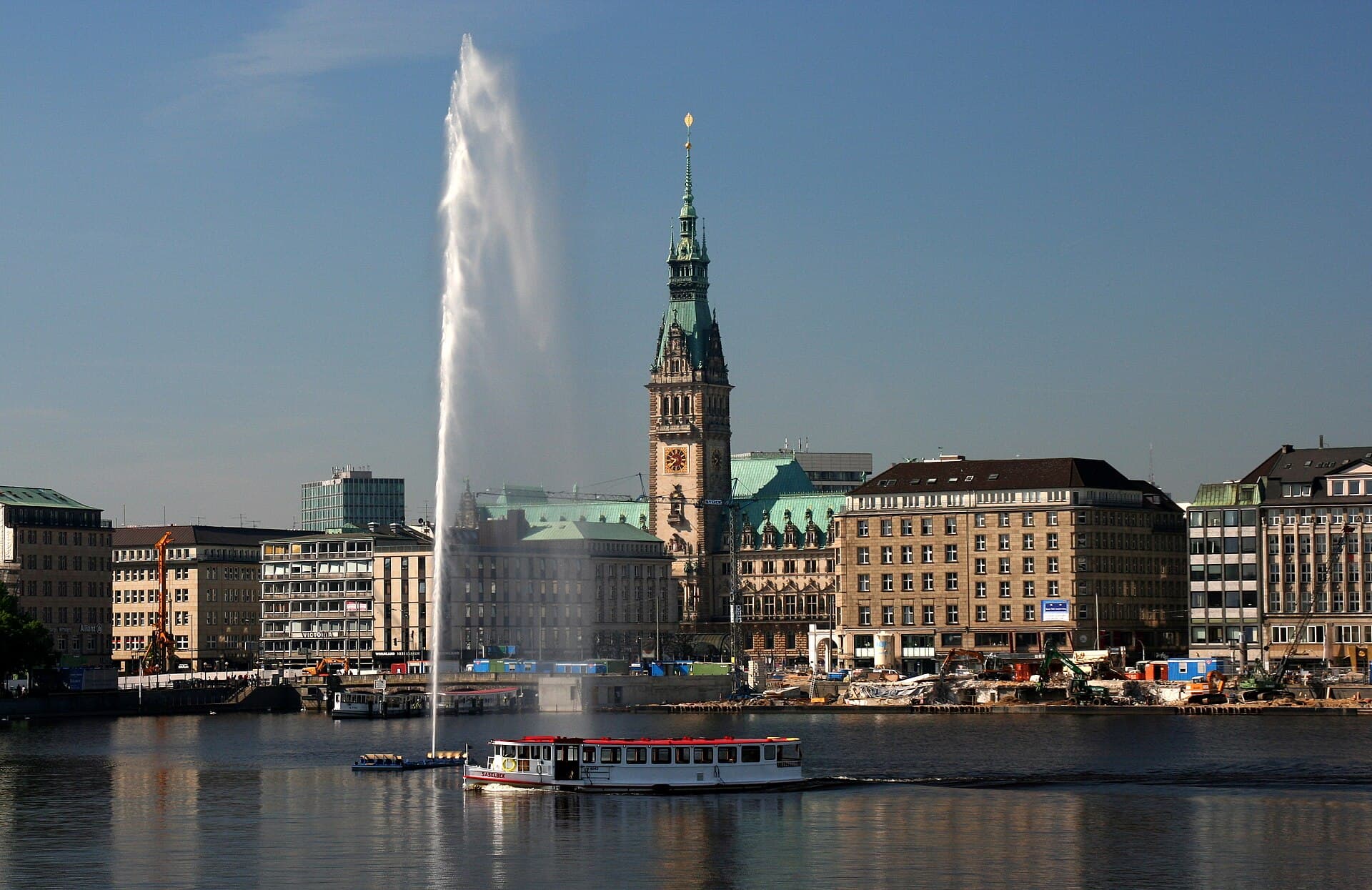 Alster Fountain, Hamburg
