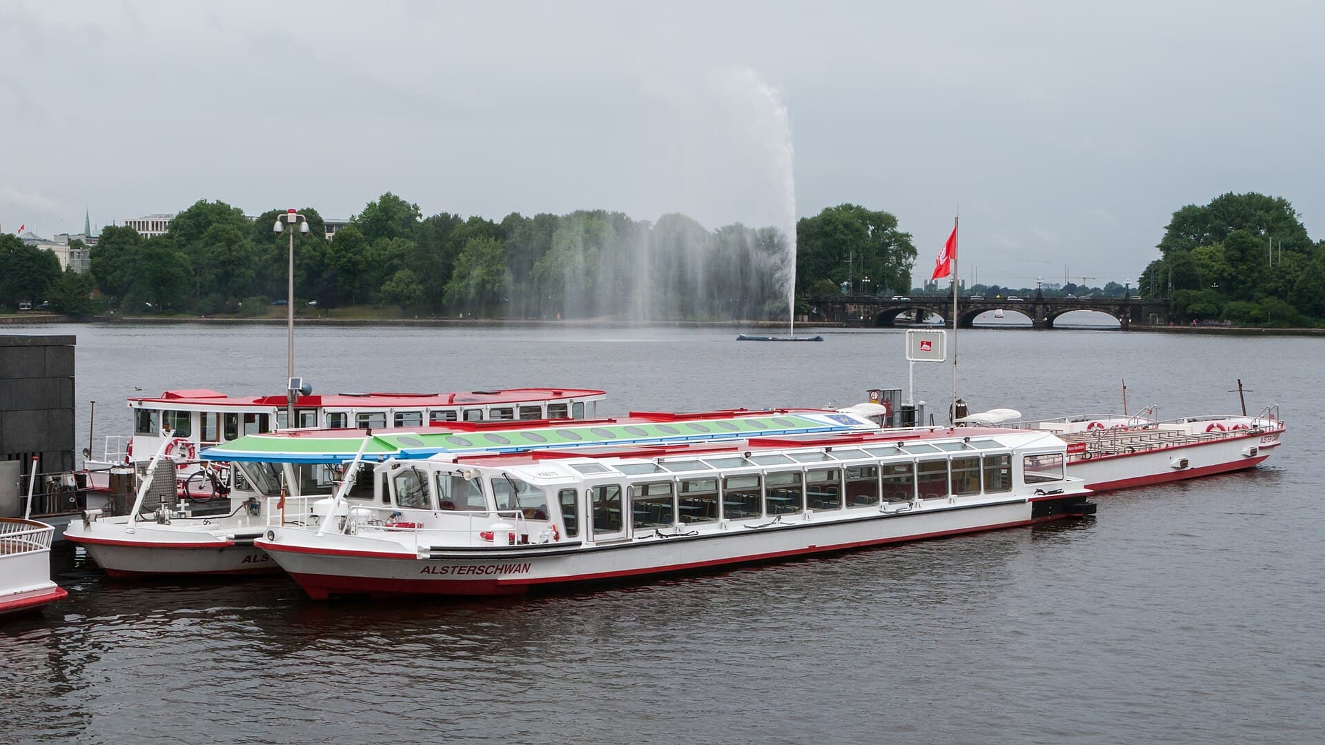 Alster Fountain, Hamburg