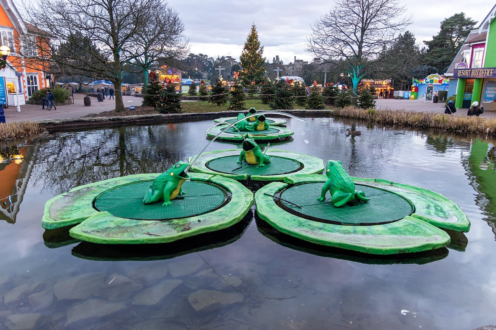 Alton Towers, Peak District