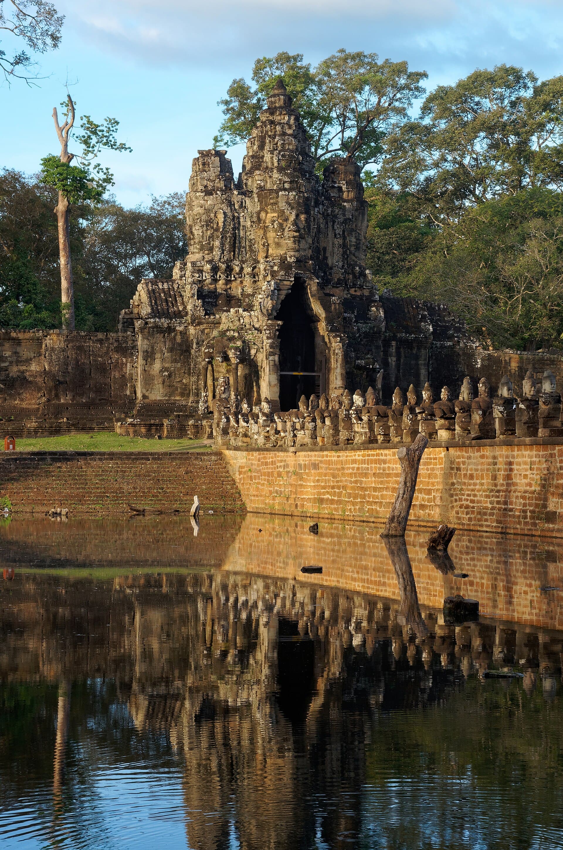 South gate of Angkor Thom