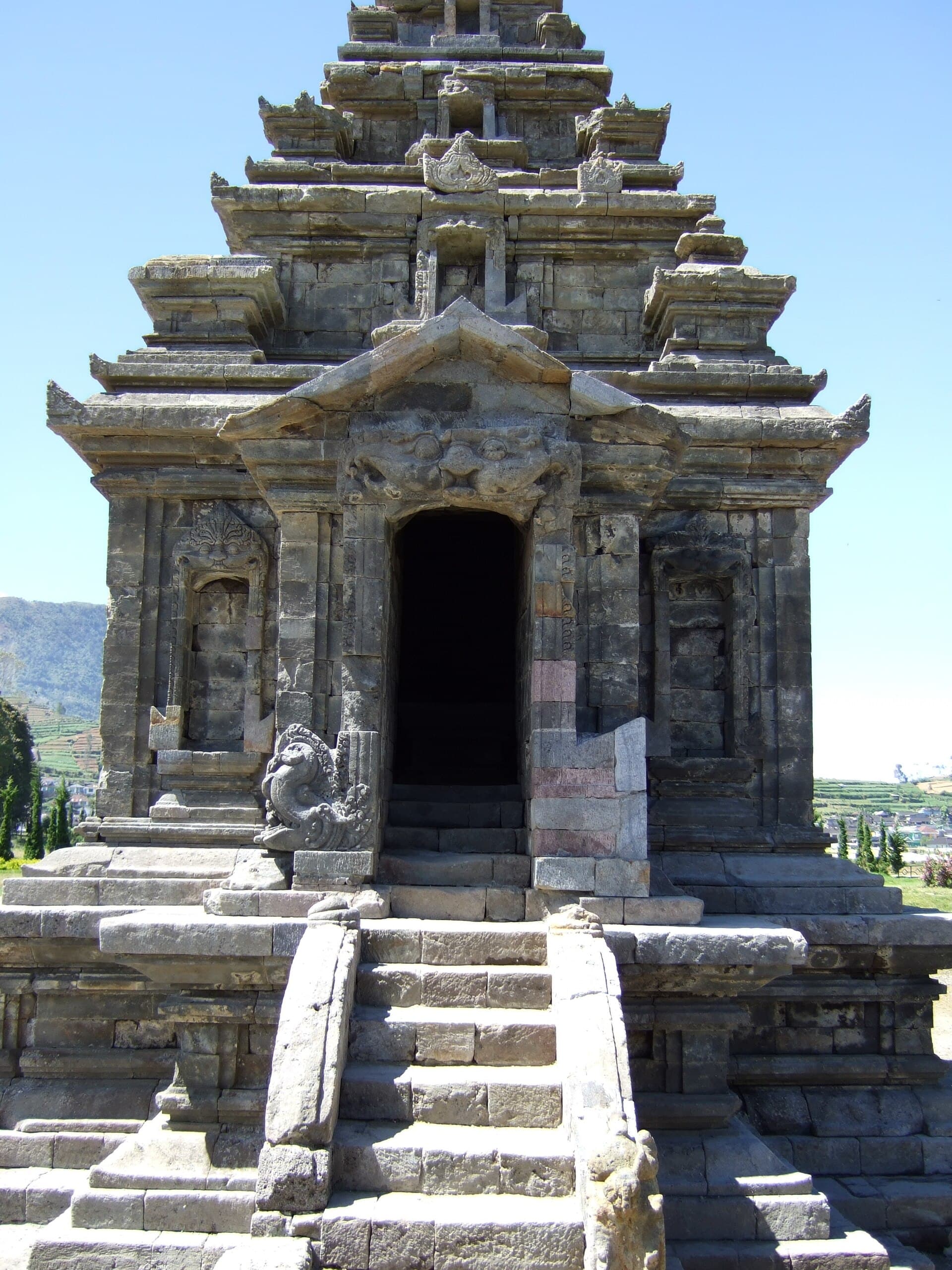 Arjuna Temple Complex