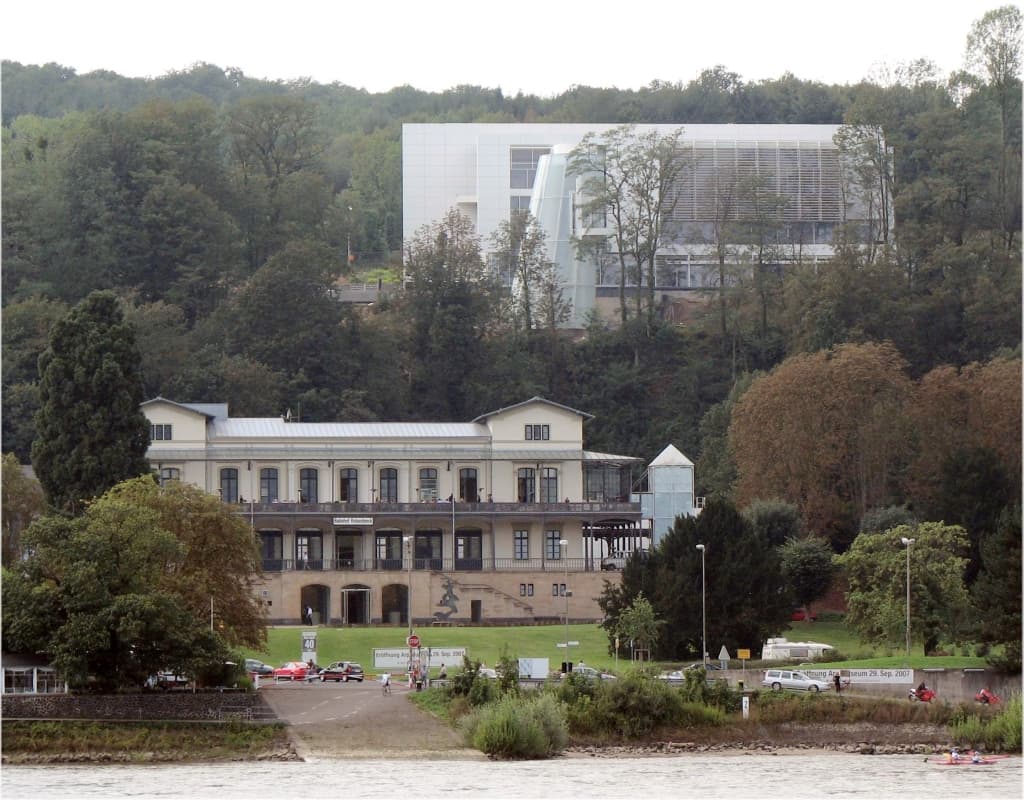 Arp Museum Bahnhof Rolandseck, Remagen