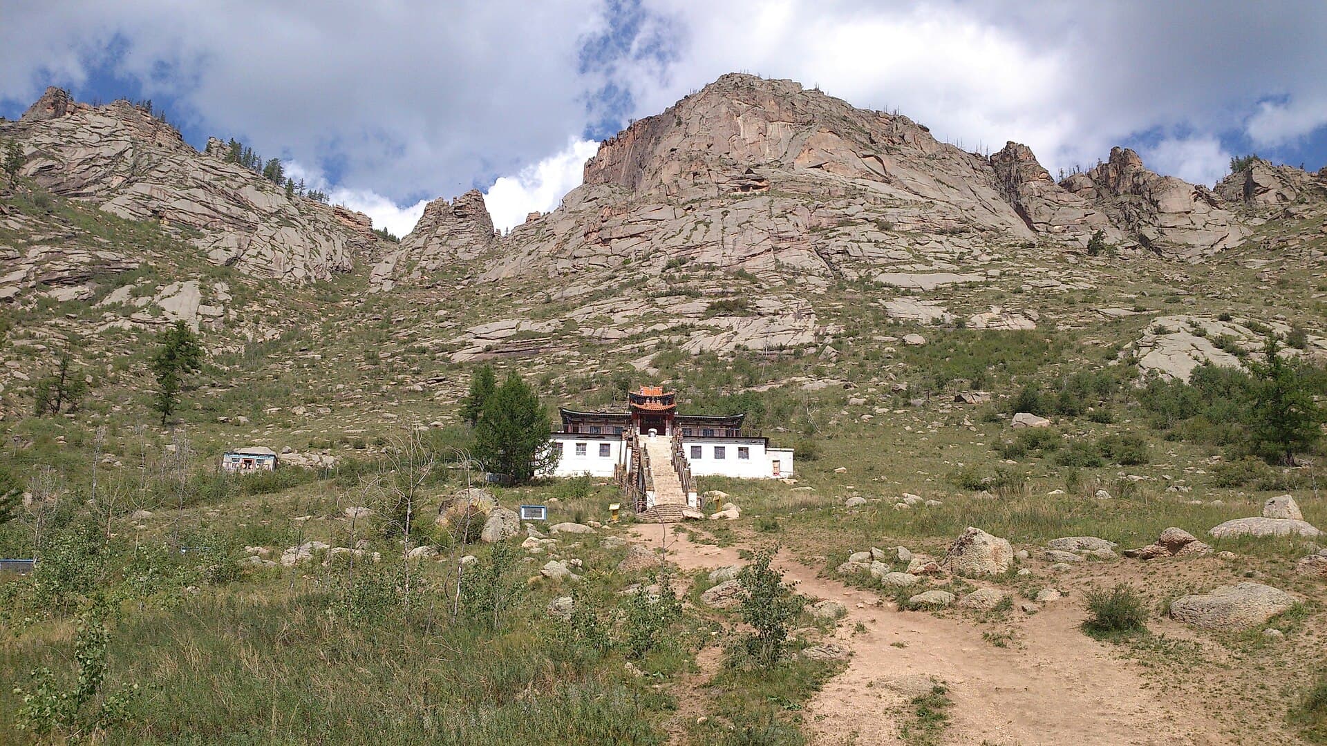 Aryapala centre above the Terelj valley