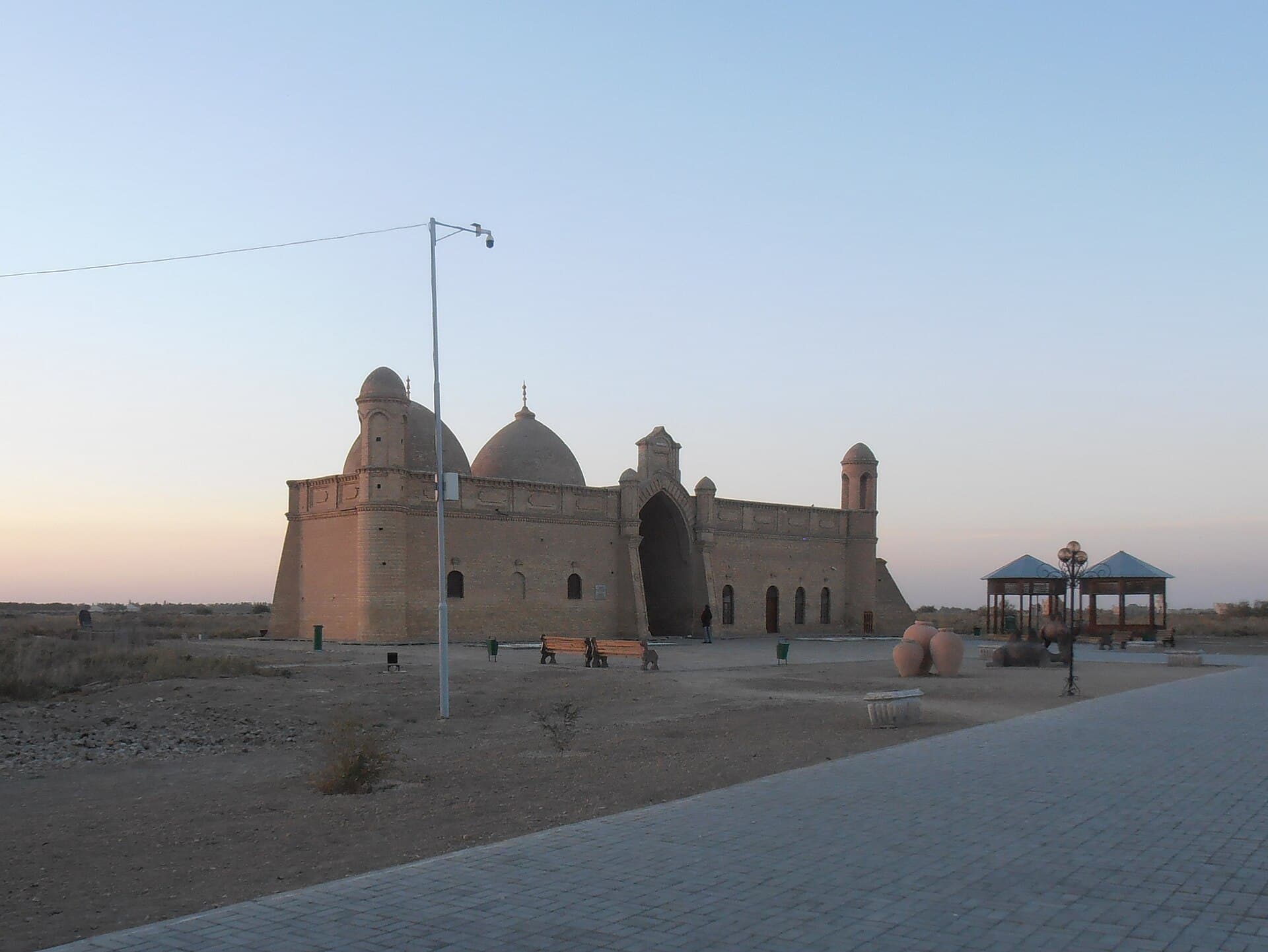 ضريح أرسلان باب