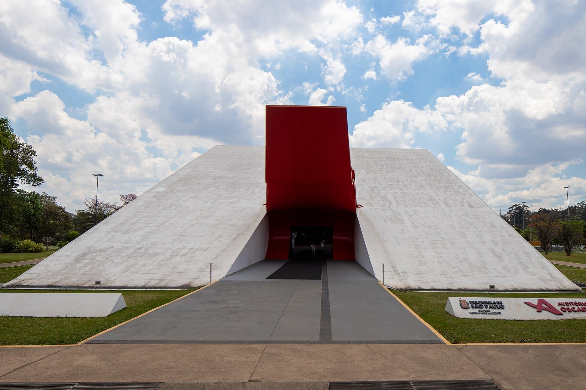 Ibirapuera Auditorium, São Paulo