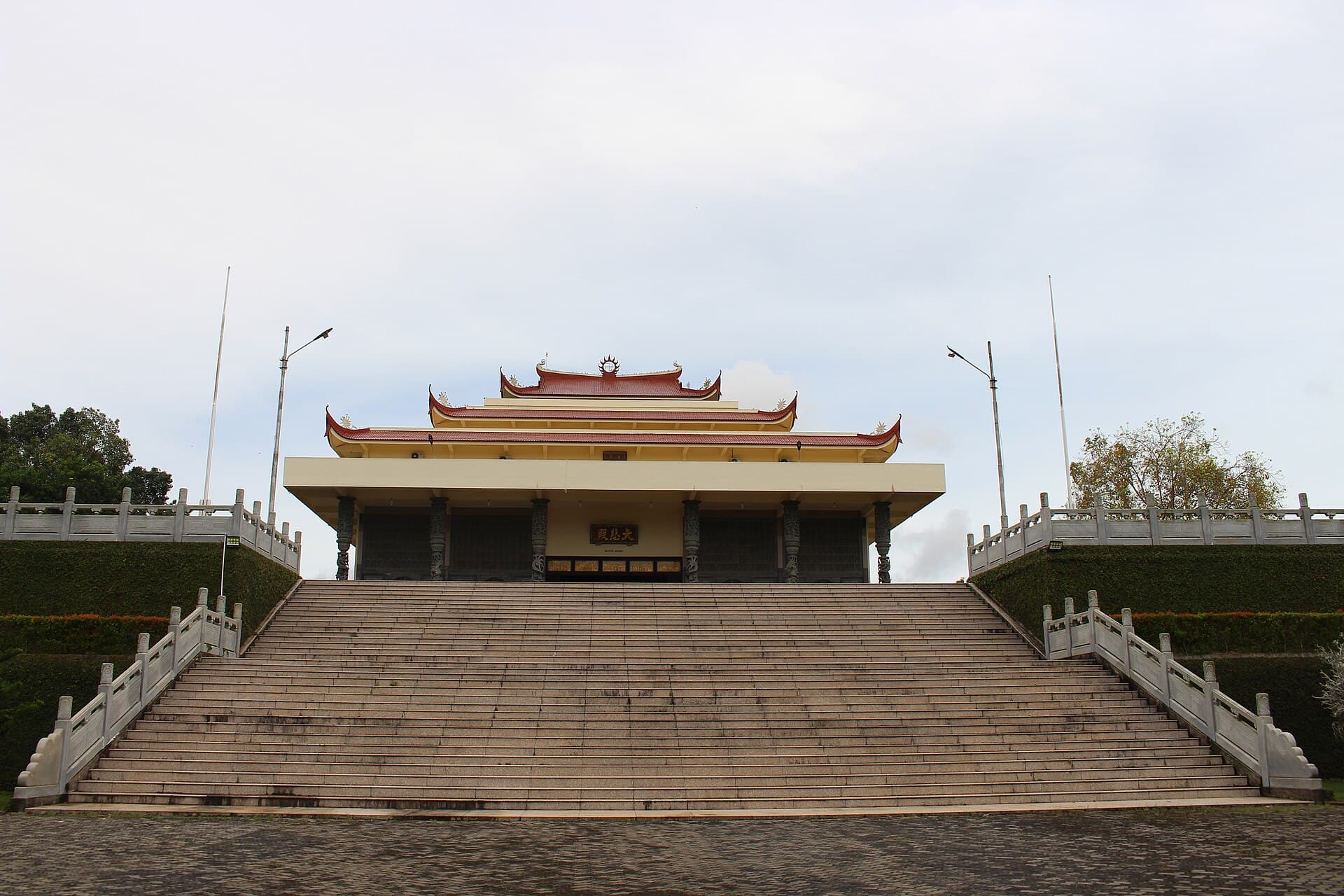 Avalokitesvara Graha temple, Bintan