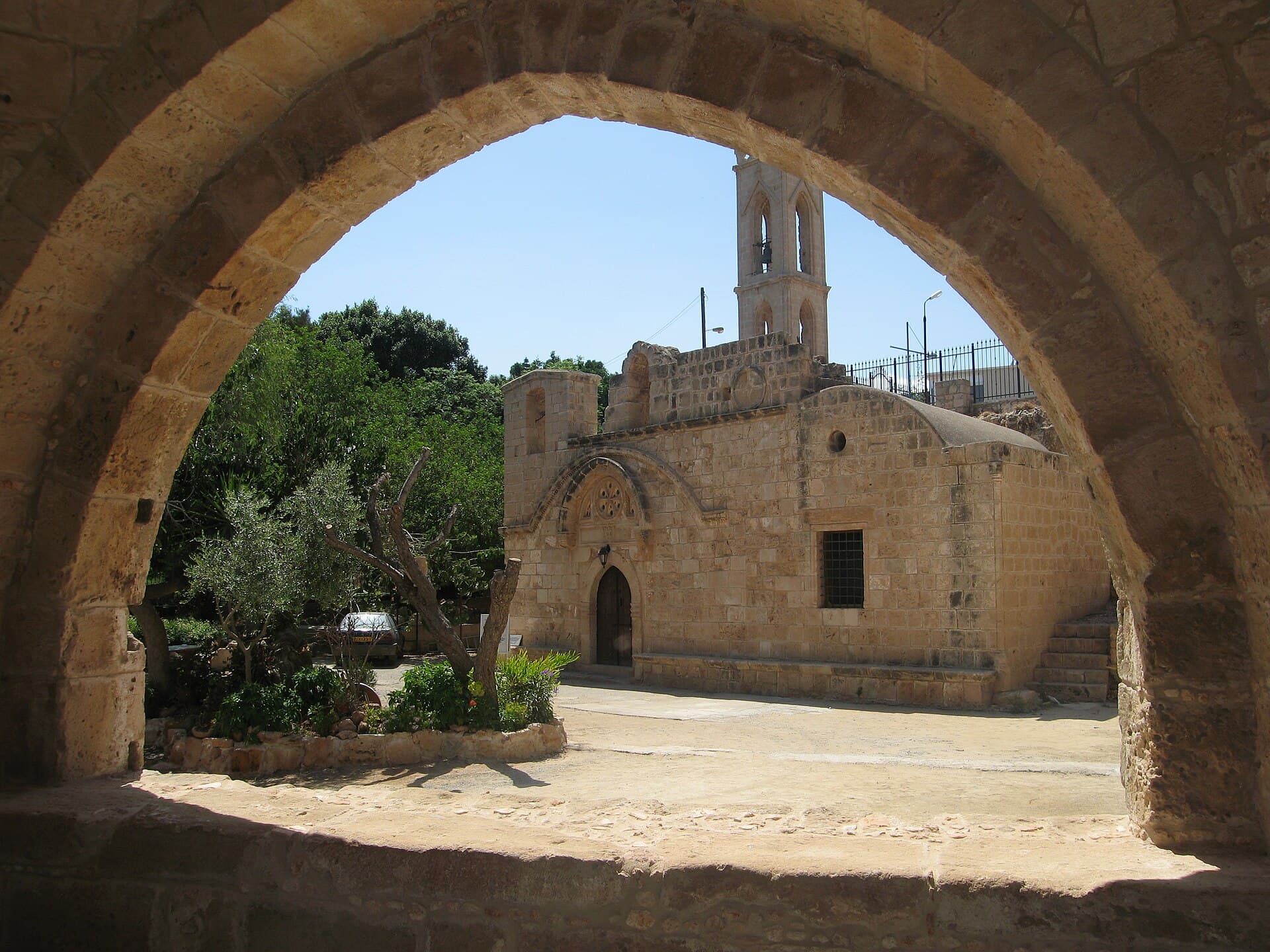دير أيا نابا