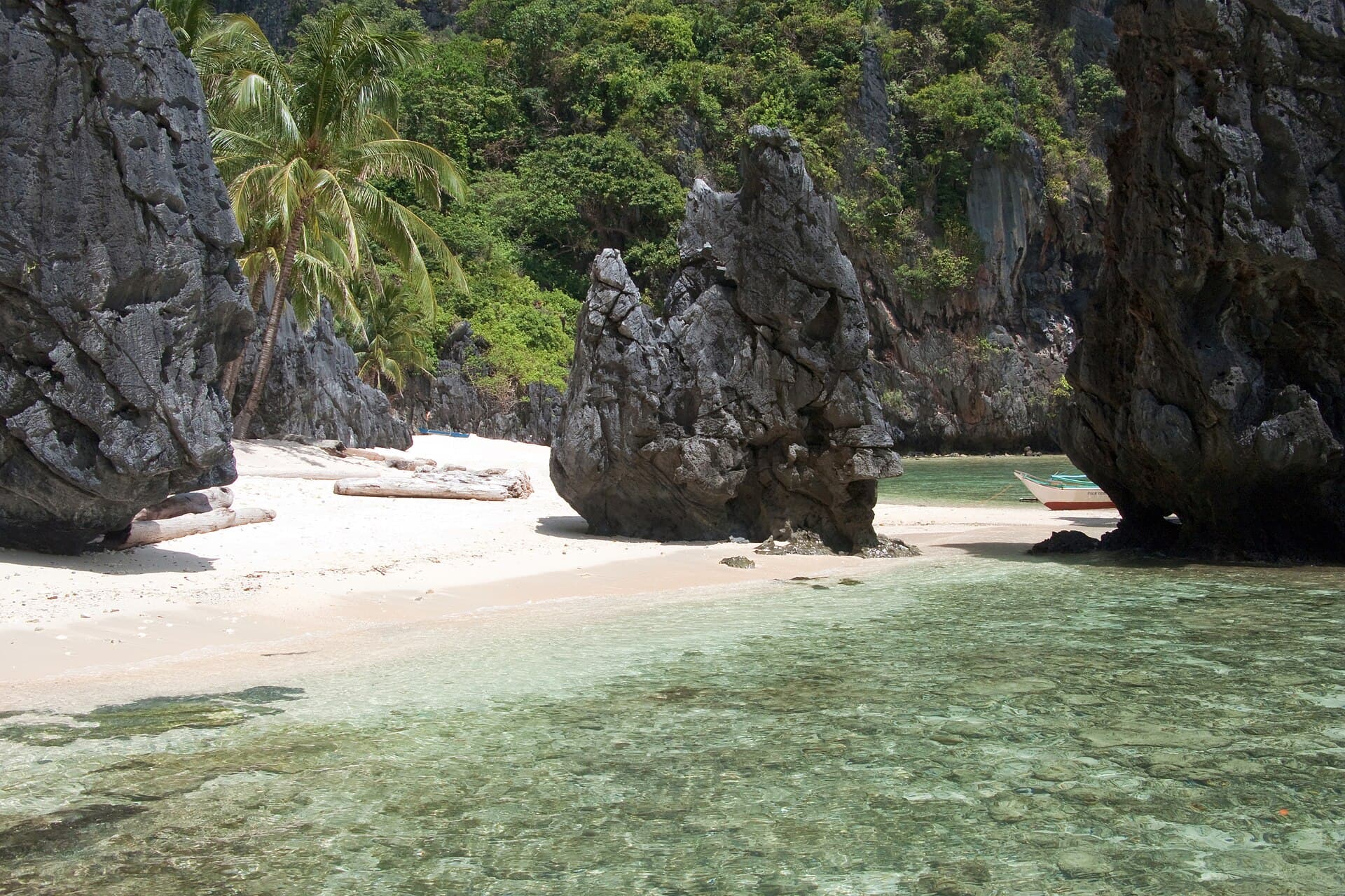 Bacuit Bay islands