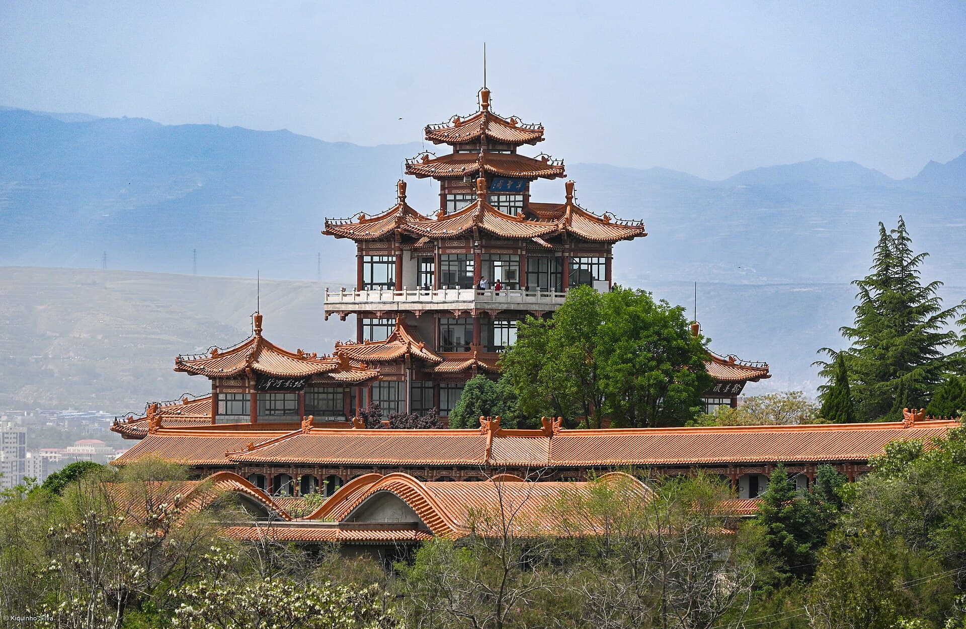 Baita Mountain Park (White Pagoda Hill)