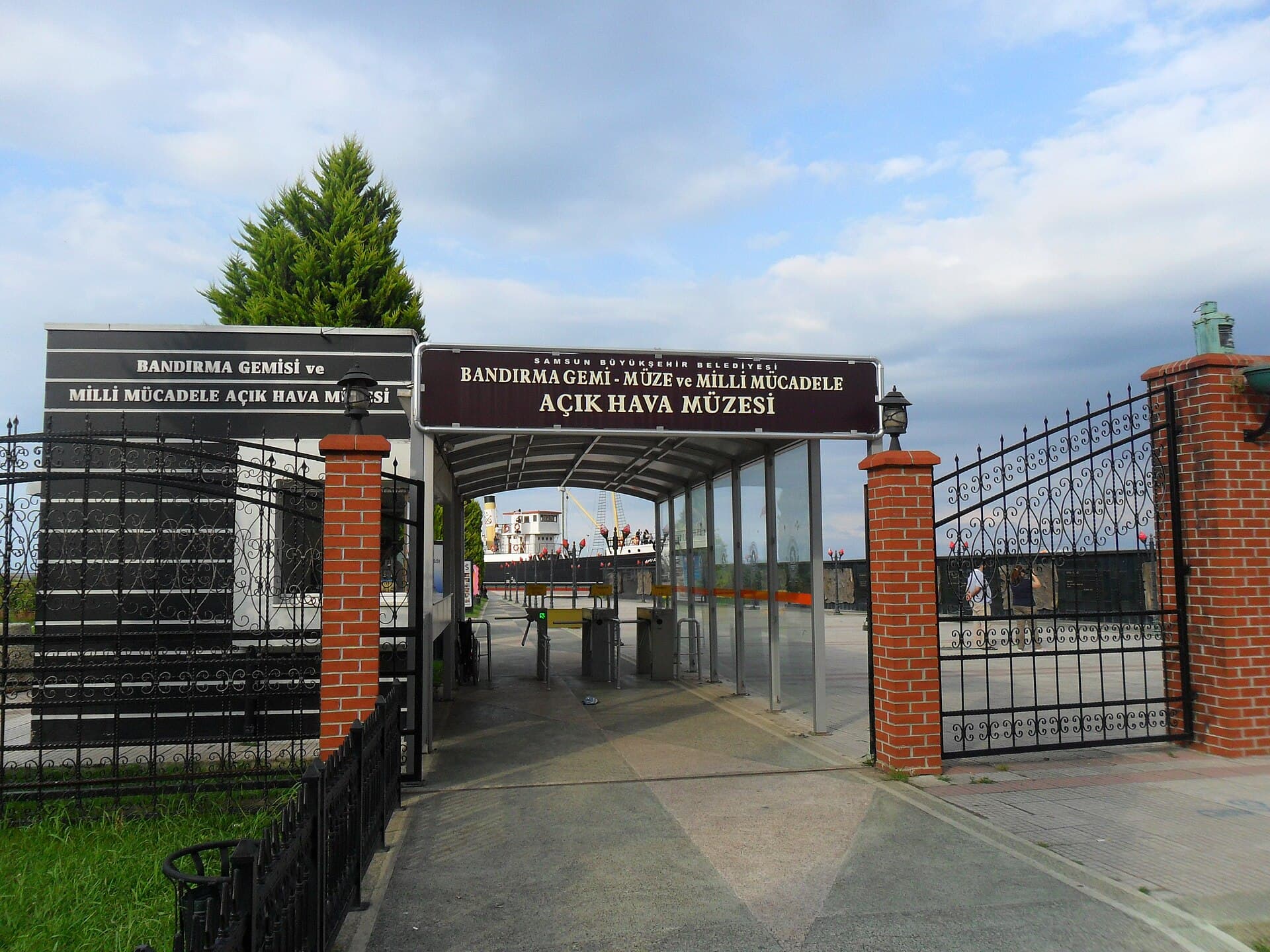 Bandırma Ship Museum and Doğu Park, Samsun