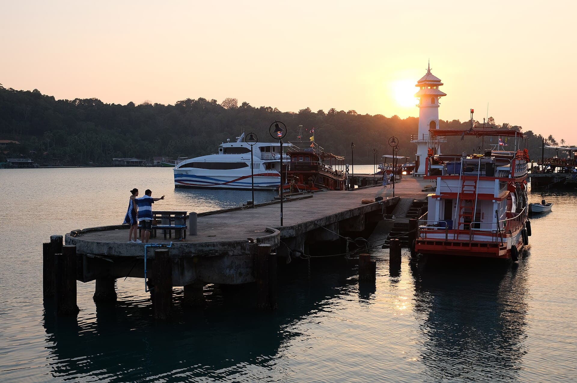 Bang Bao Village and Pier, Koh Chang
