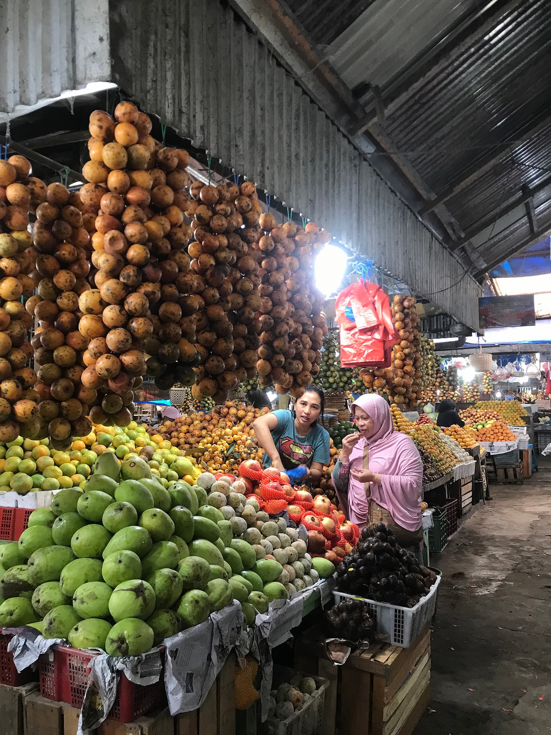 Berastagi fruit market