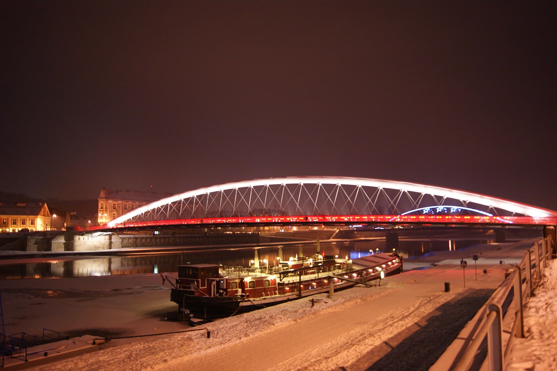 Father Bernatek Footbridge, Kraków