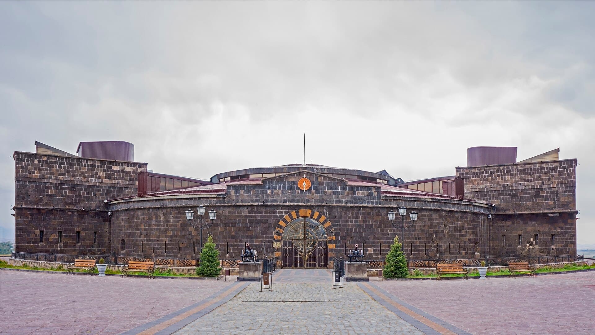 Black Fortress (Sev Berd)