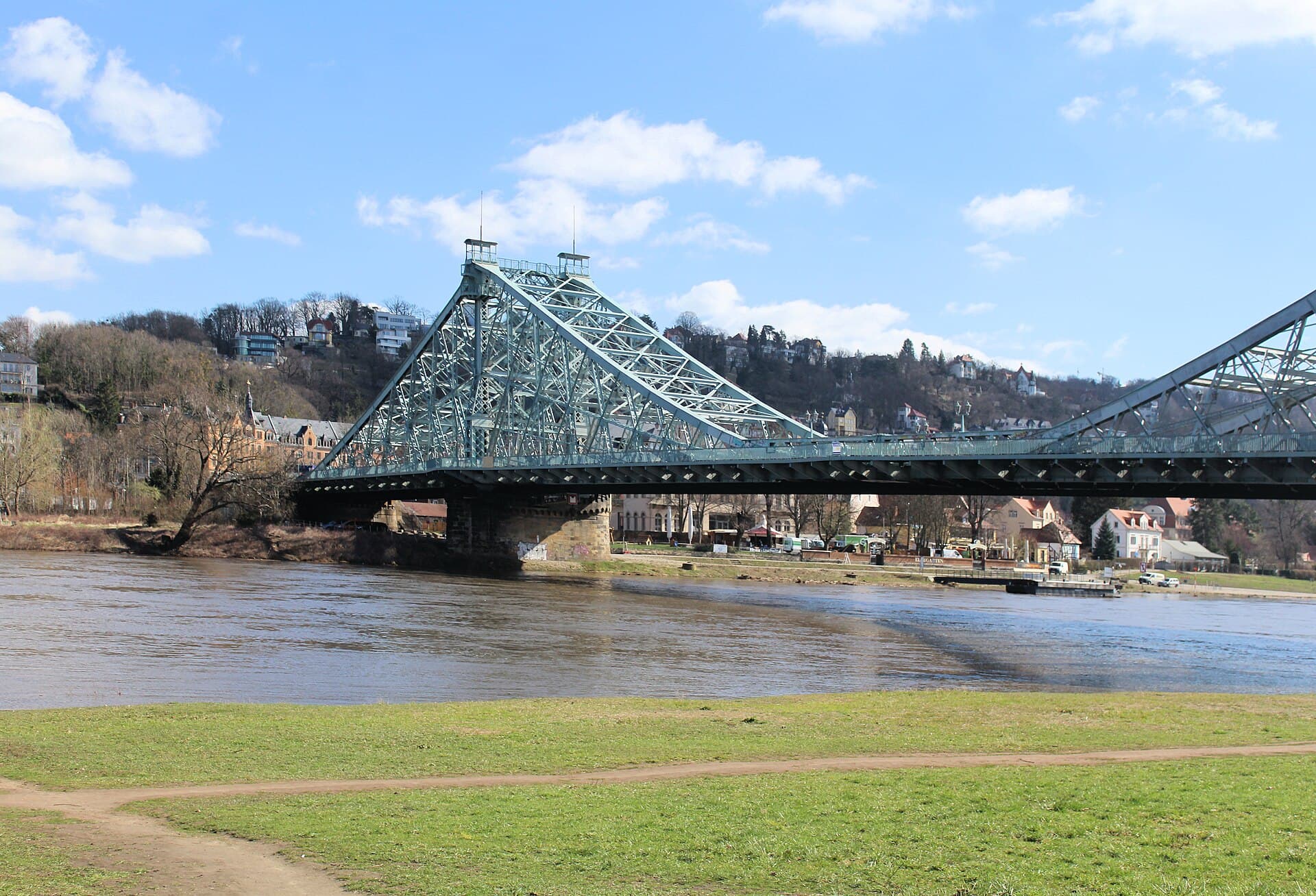 Blue Wonder Bridge (Blaues Wunder), Dresden