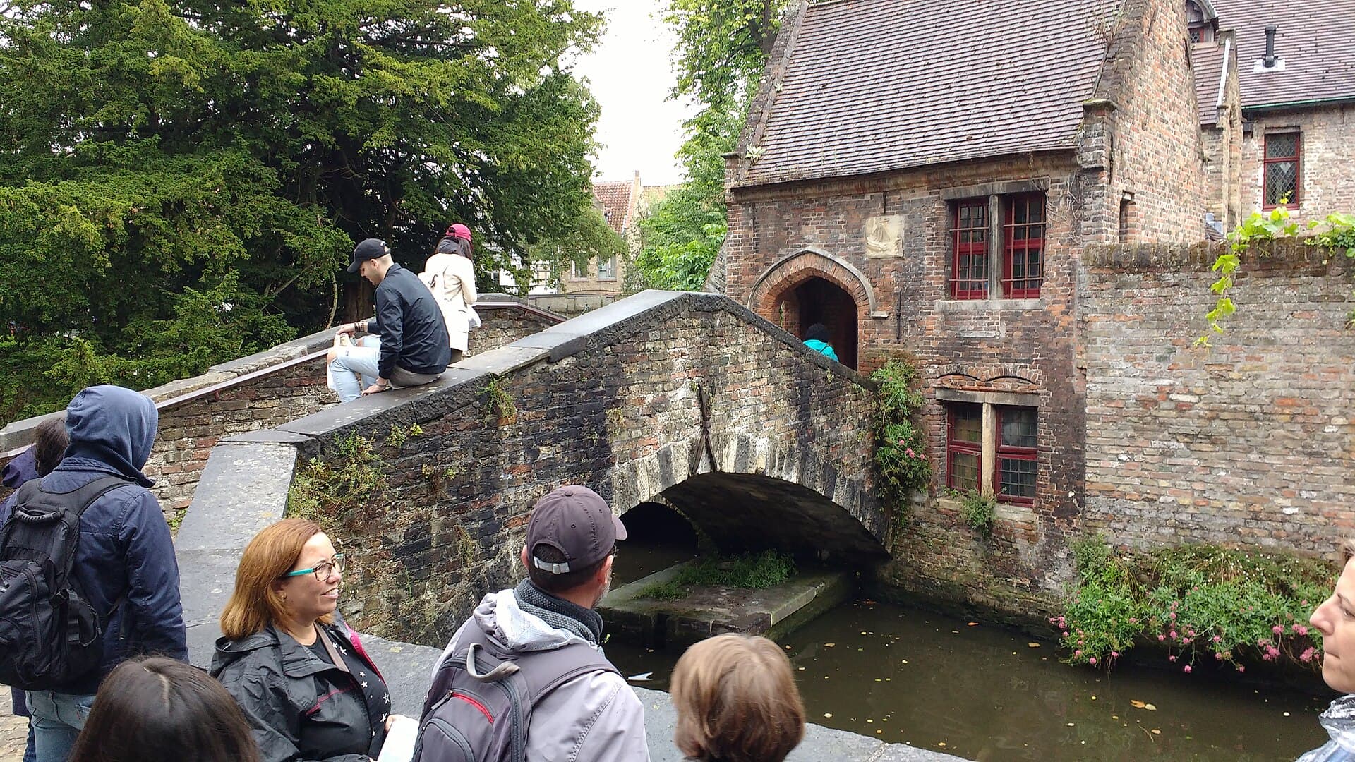 The small stone arch behind the Church of Our Lady, Bruges