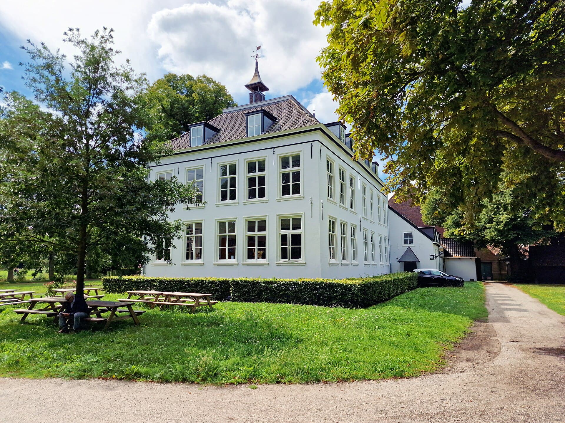 The Marlot Estate, The Hague