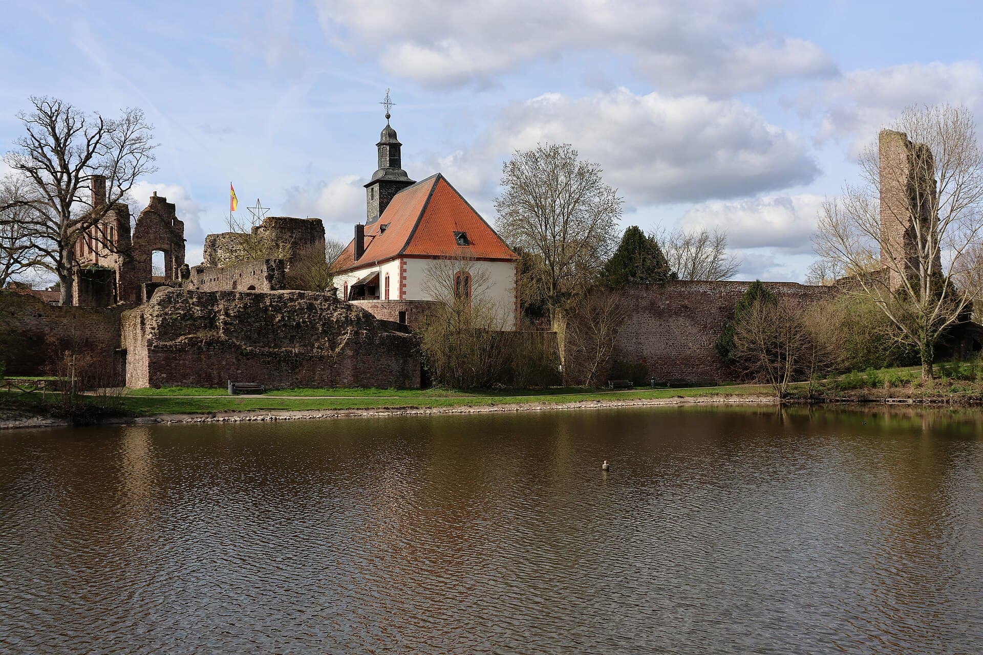 Hayn Castle Ruins, Dreieich