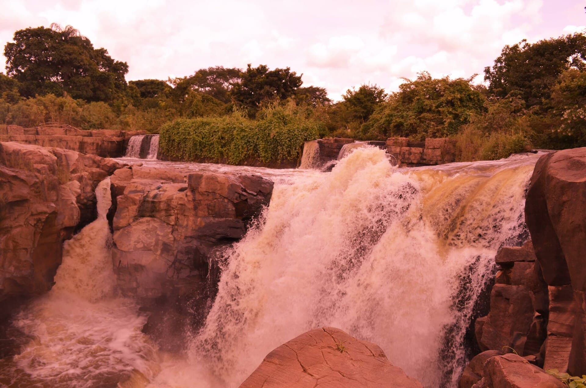 Missão Velha Waterfall, Missão Velha