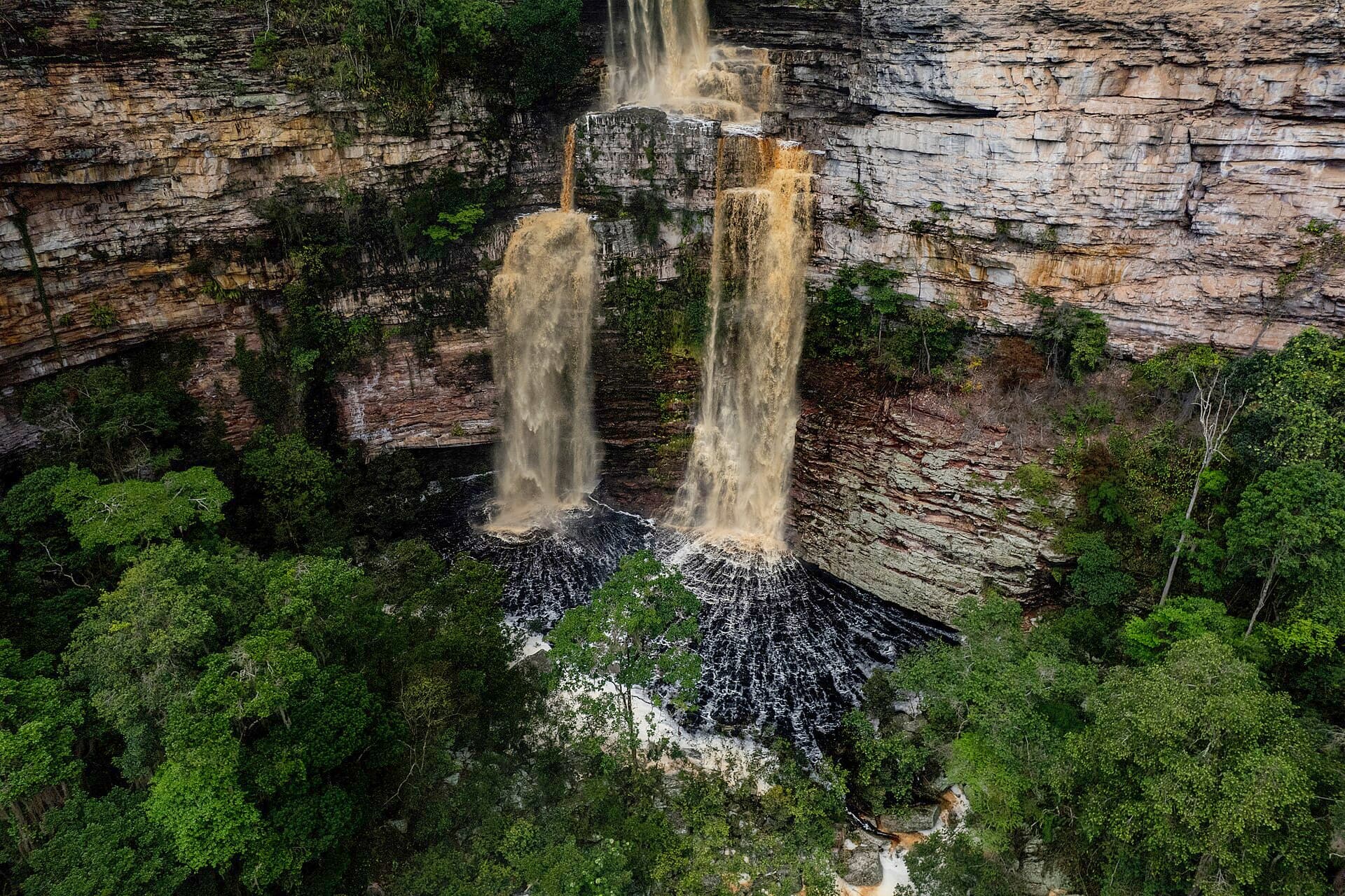 Ferro Doido Waterfall, Morro do Chapéu