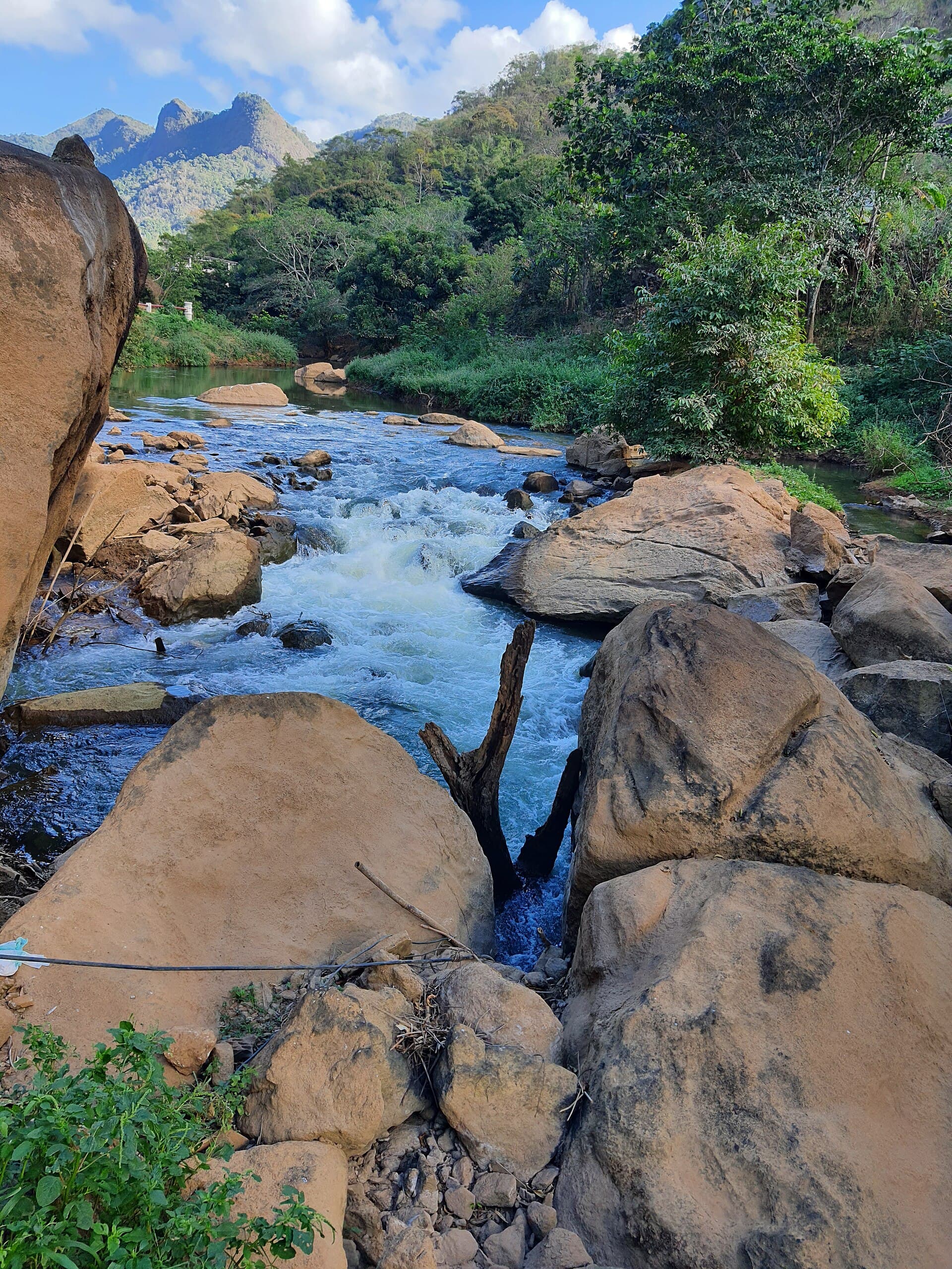 Sumidouro and Cachoeira do Funil, Santa Leopoldina