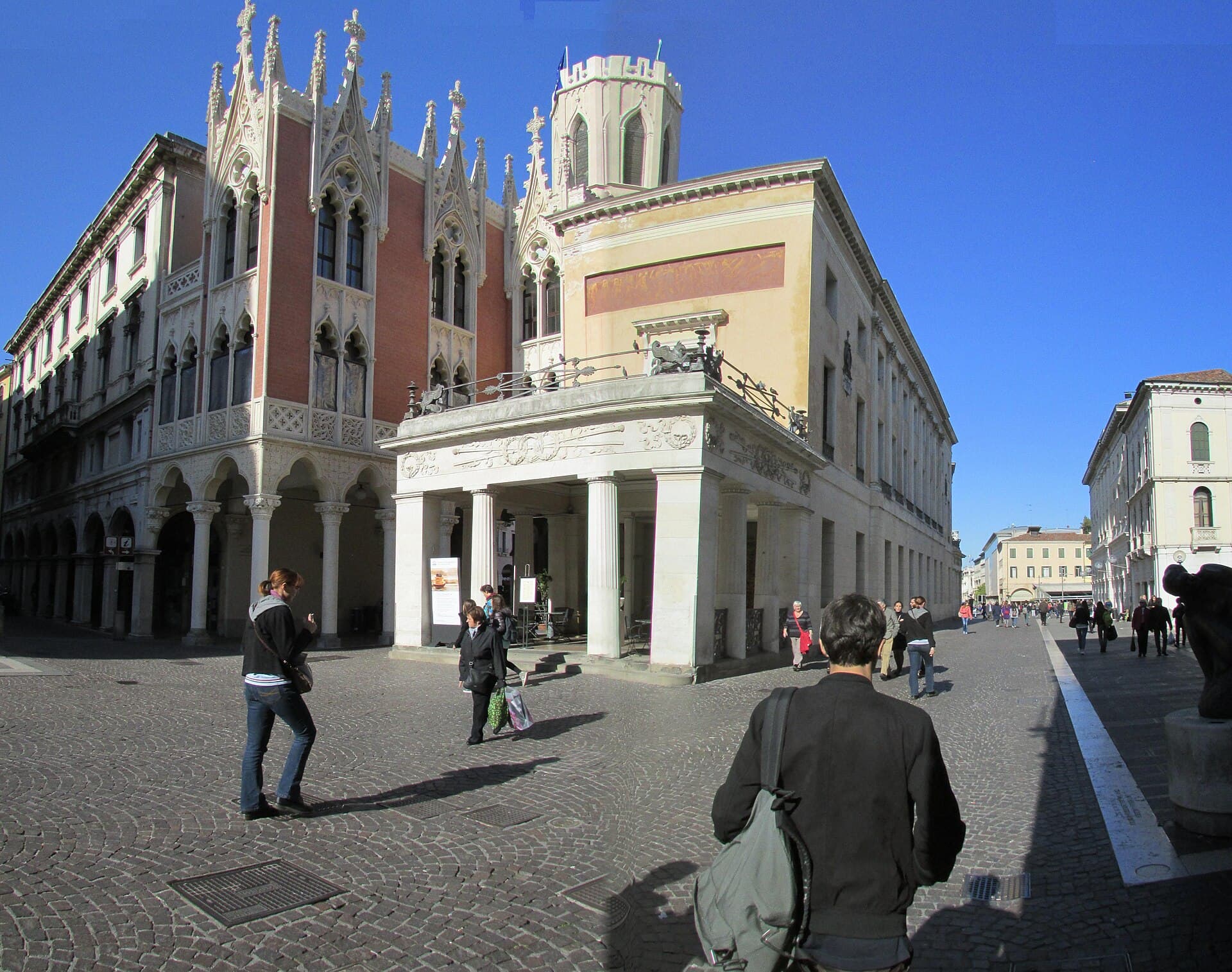 Caffè Pedrocchi, Padua