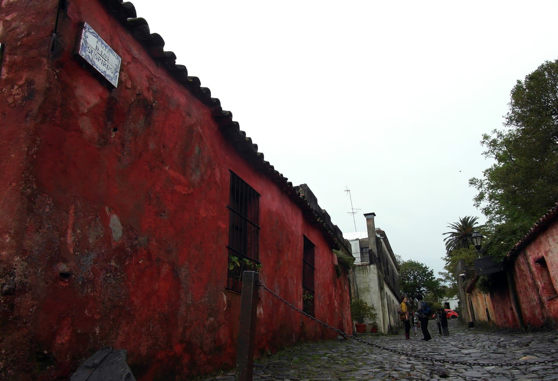 Calle de los Suspiros, Colonia