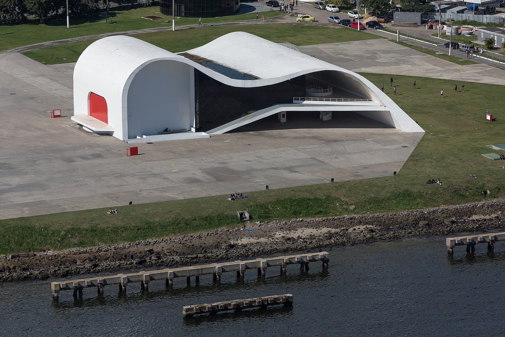 Caminho Niemeyer, Niterói