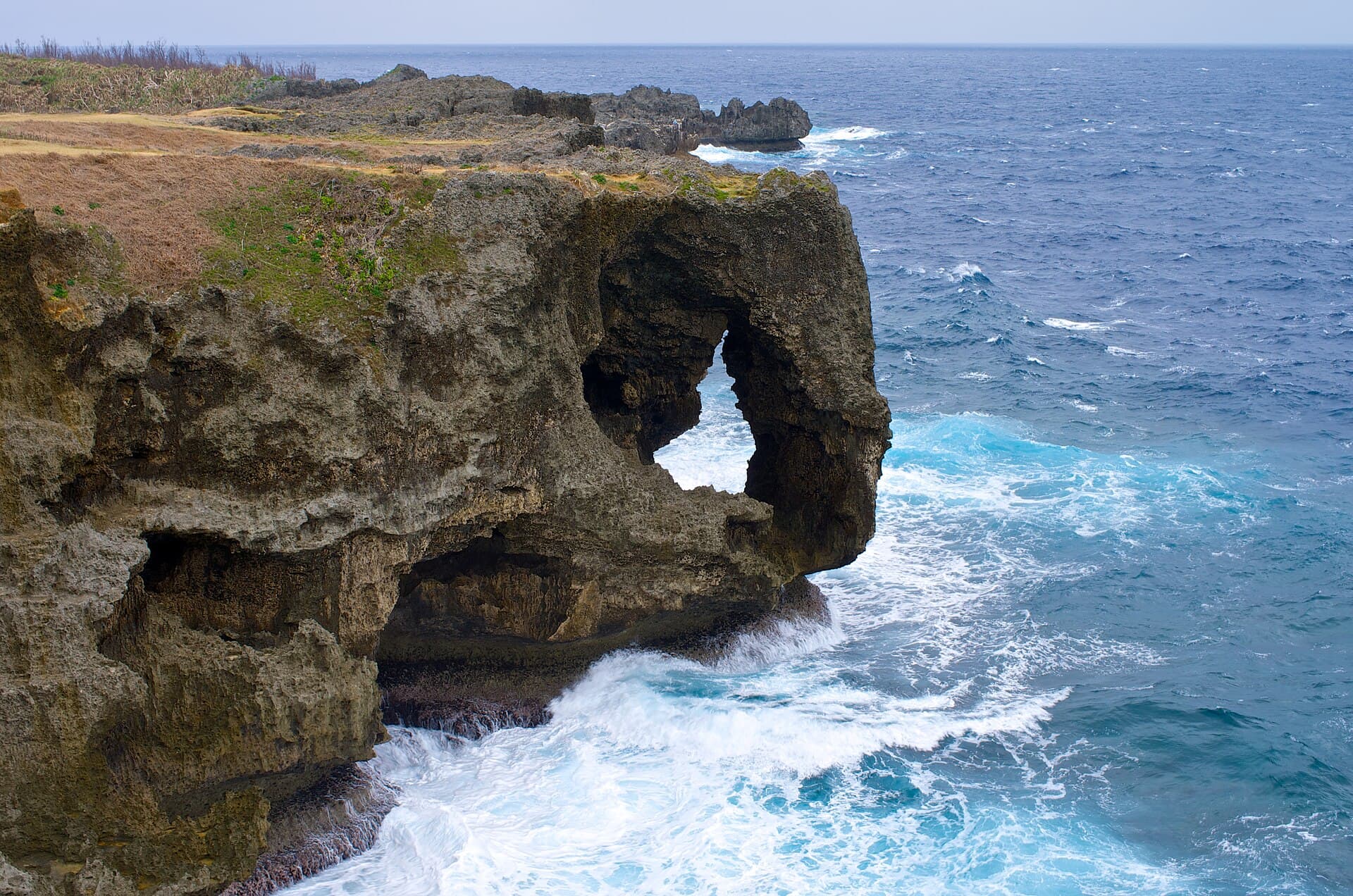 رأس مانزامو في أونّا