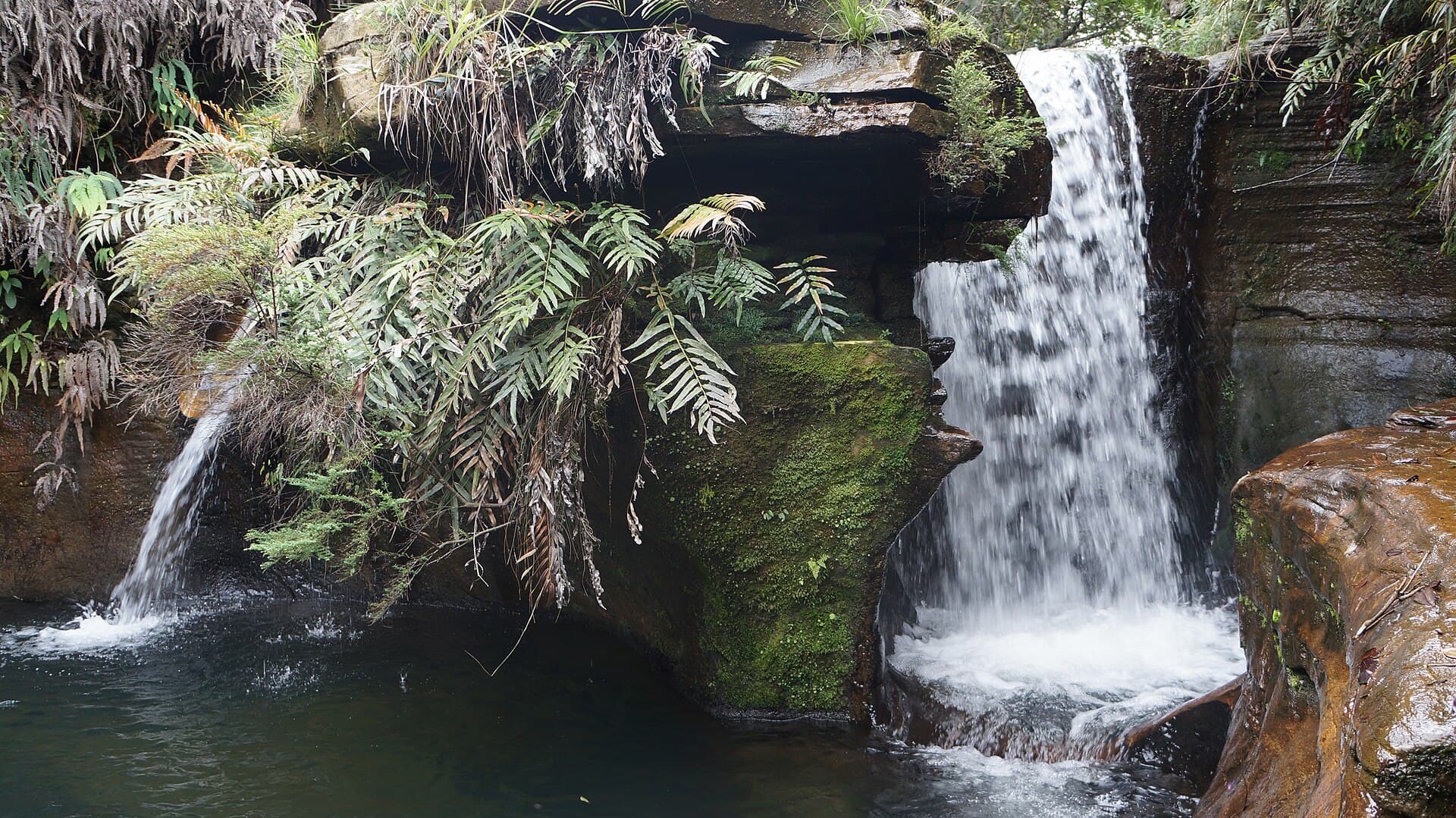 Carrancas and its waterfalls, Carrancas