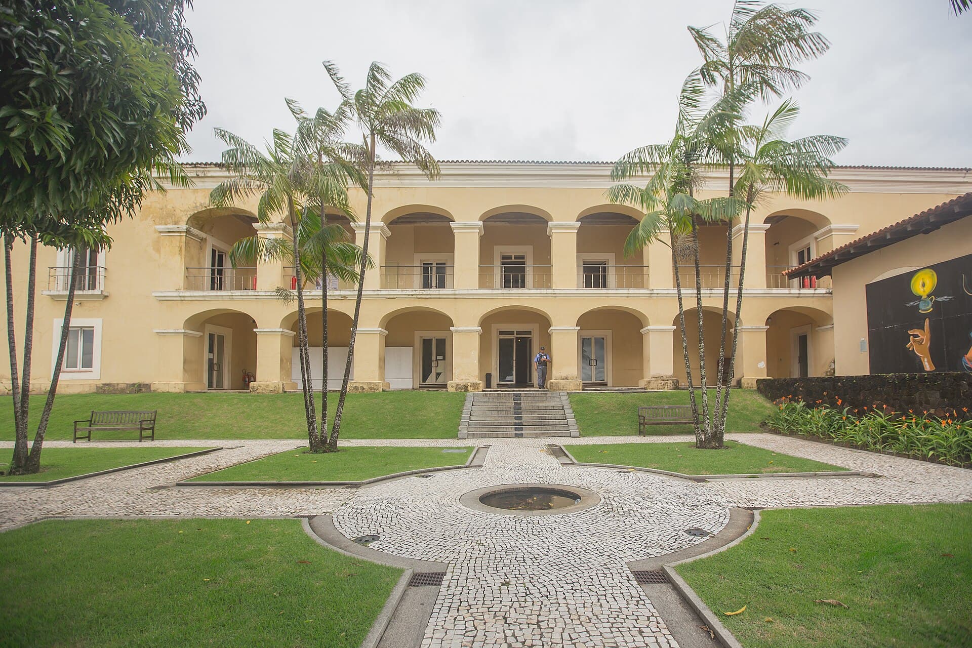 Casa das Onze Janelas, Belém