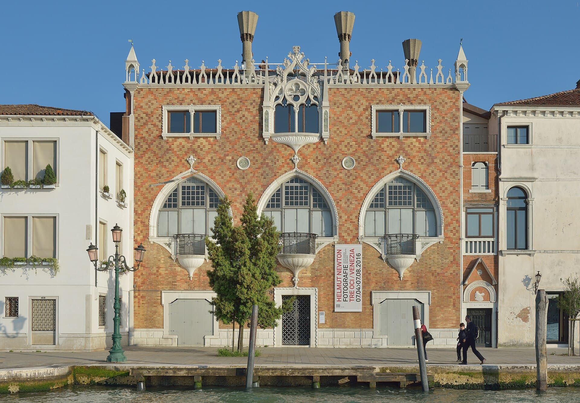 The House of the Three Eyes, Venice