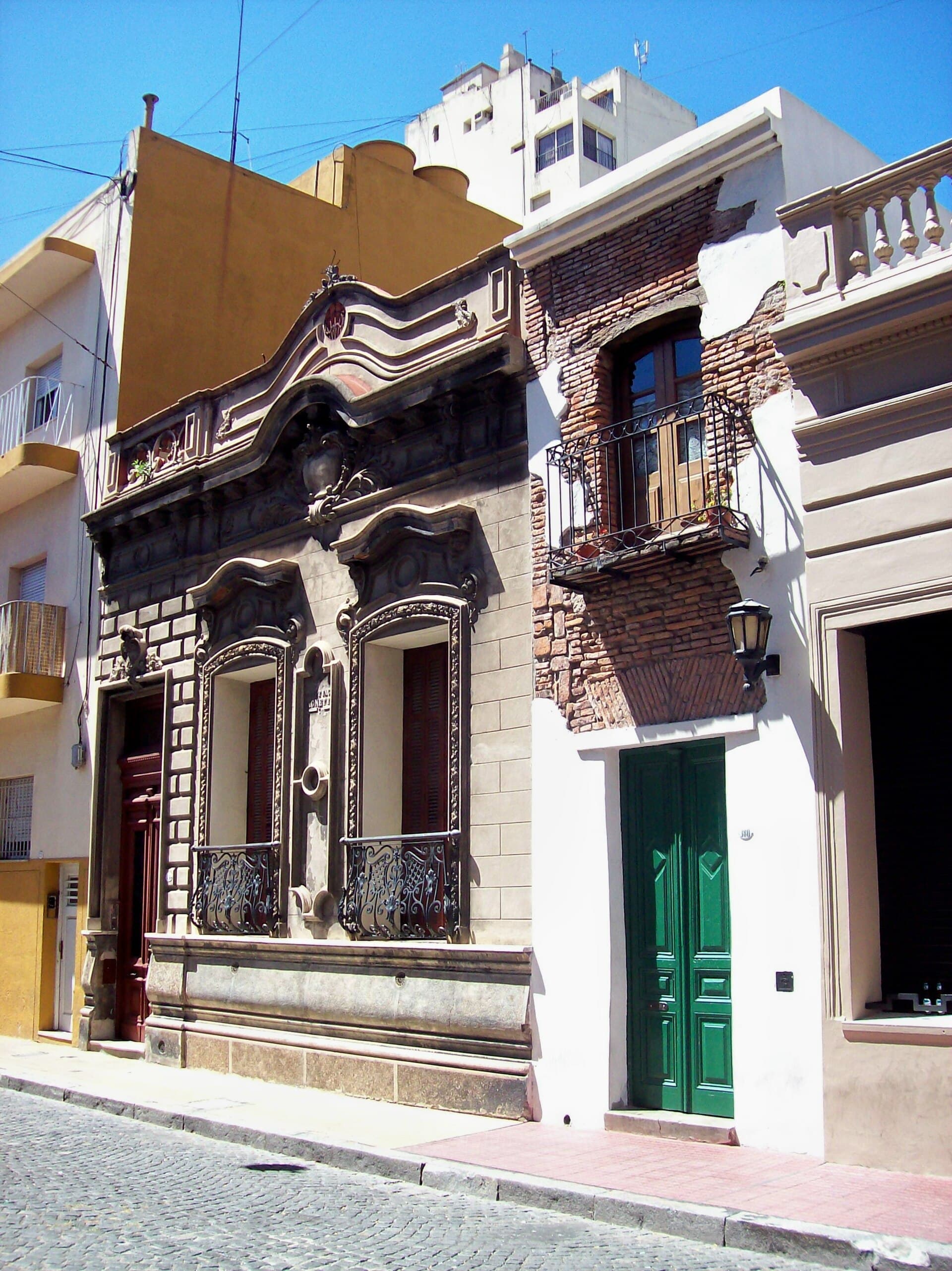 Casa Mínima (The Narrowest House), Buenos Aires