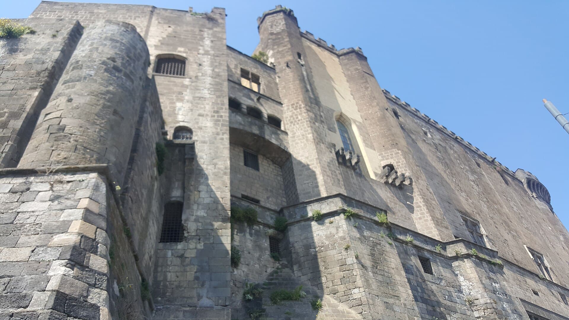 Castel Nuovo (Maschio Angioino), Naples