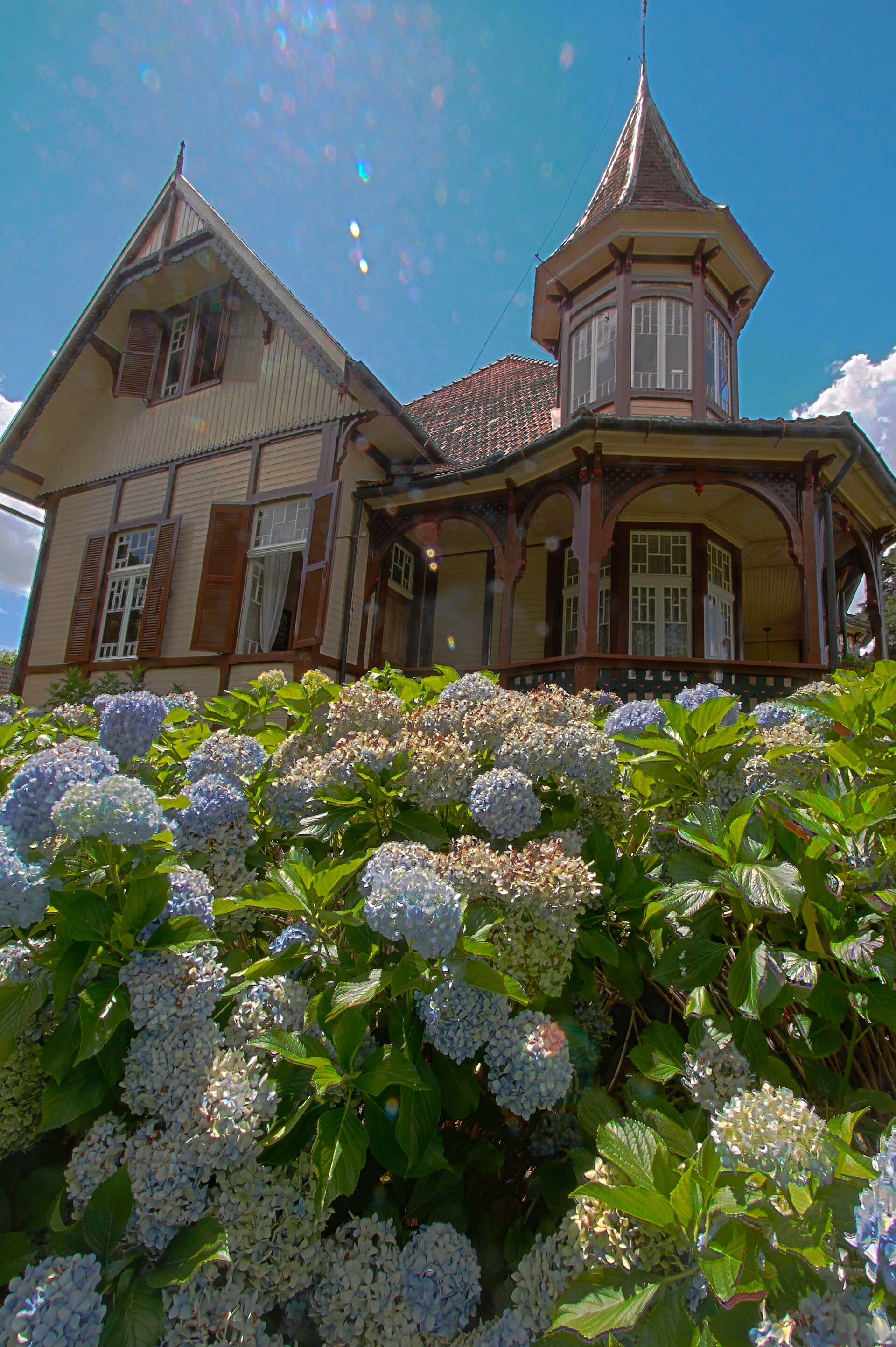 Castelinho Caracol (Franzen House), Canela