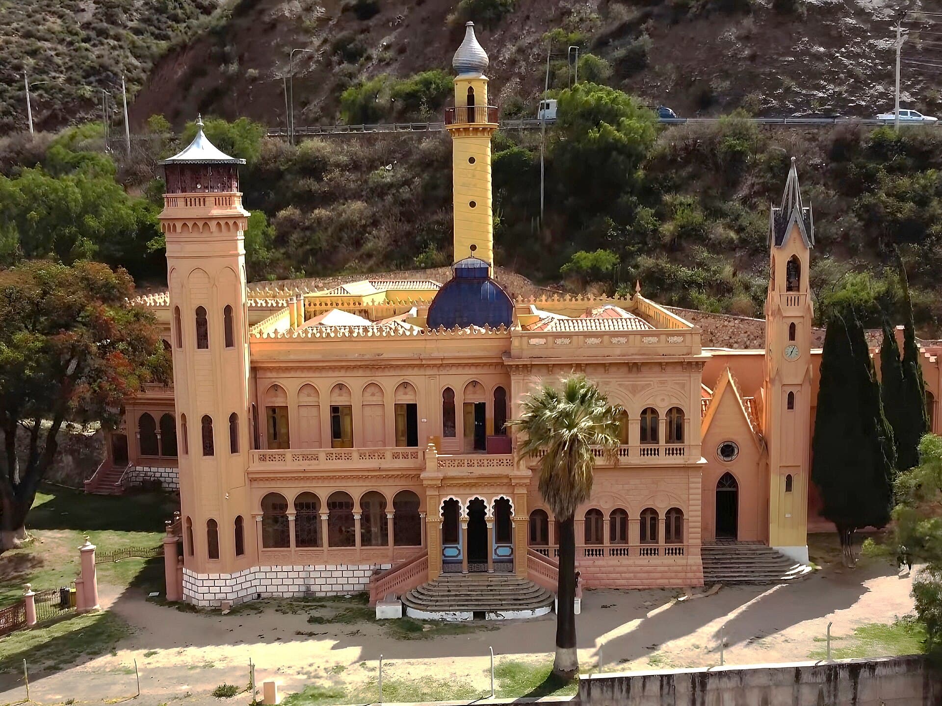 La Glorieta palace