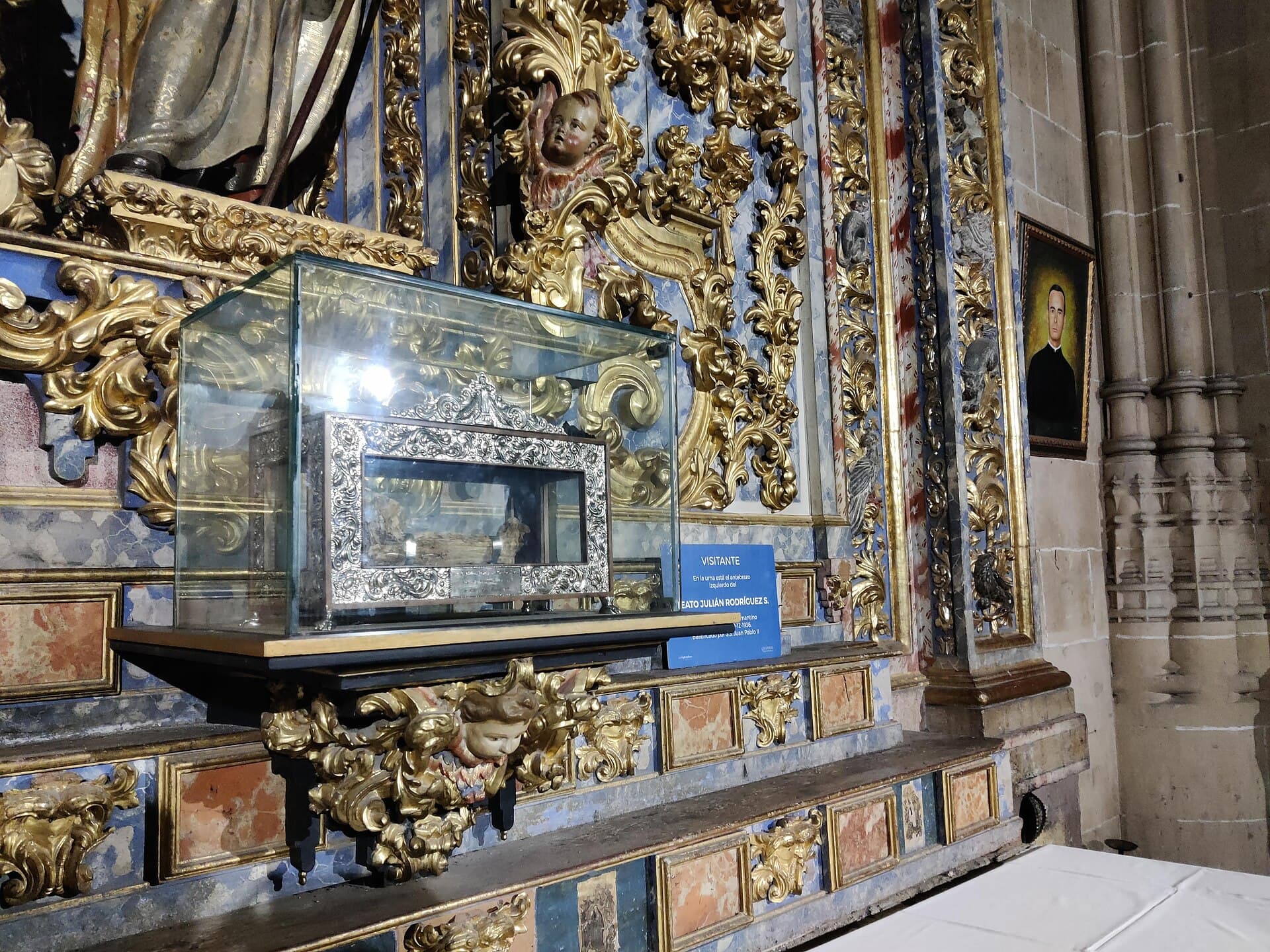 The Two Cathedrals of Salamanca, Salamanca