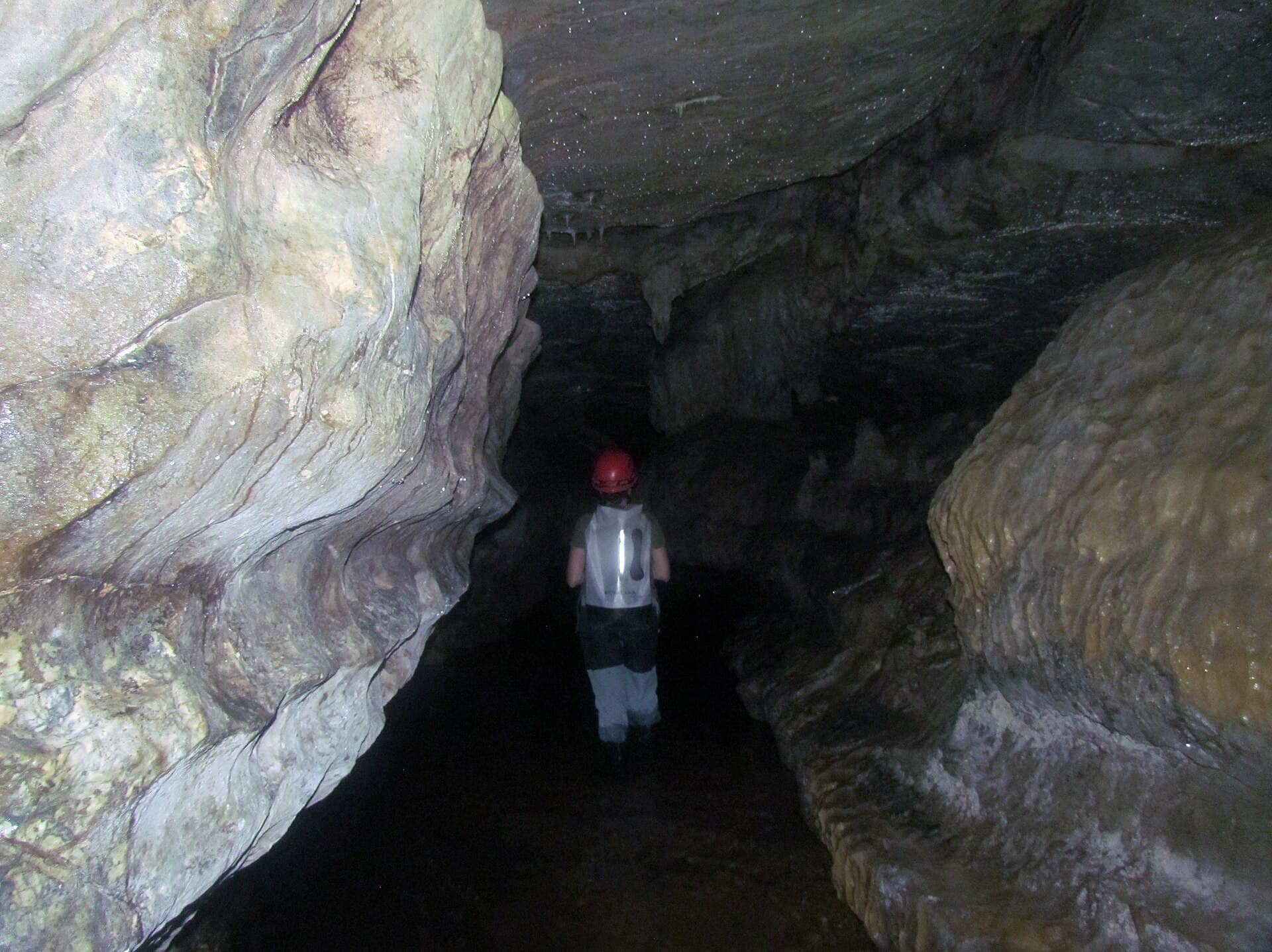 Aranhas Cave, Apiaí