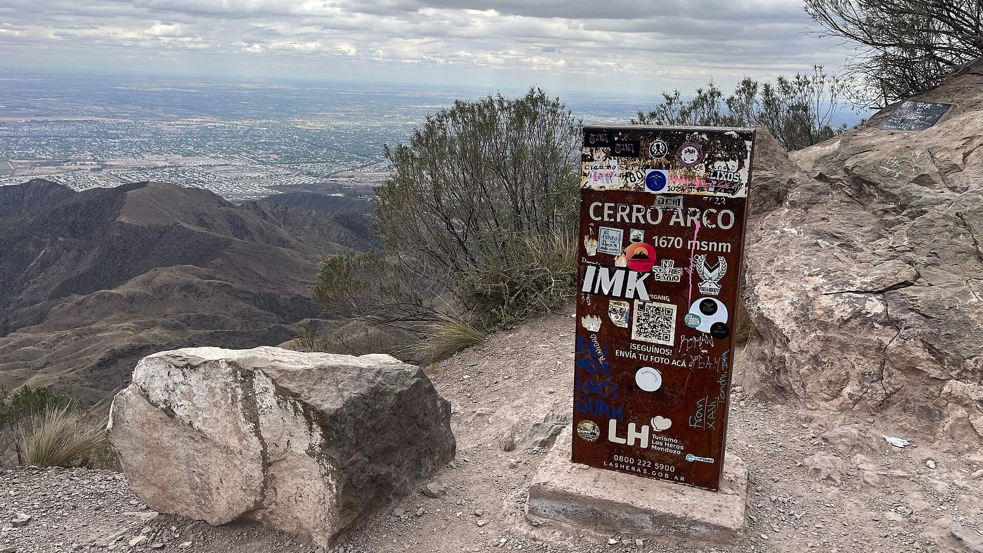 Cerro Arco (Mendoza Lookout), Mendoza