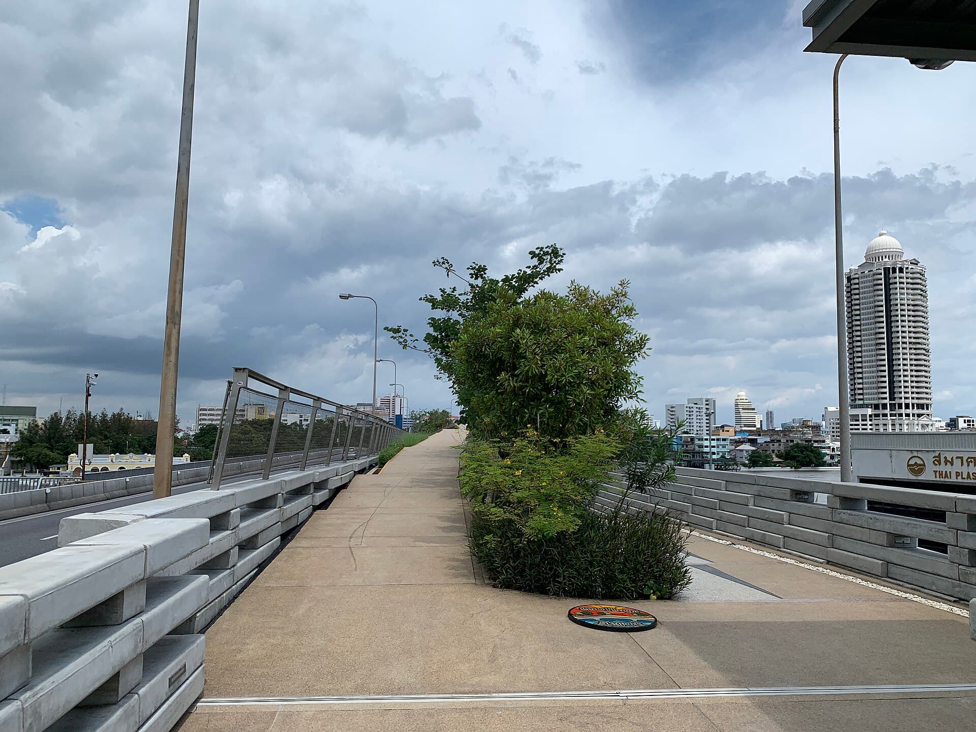 Chao Phraya Sky Park