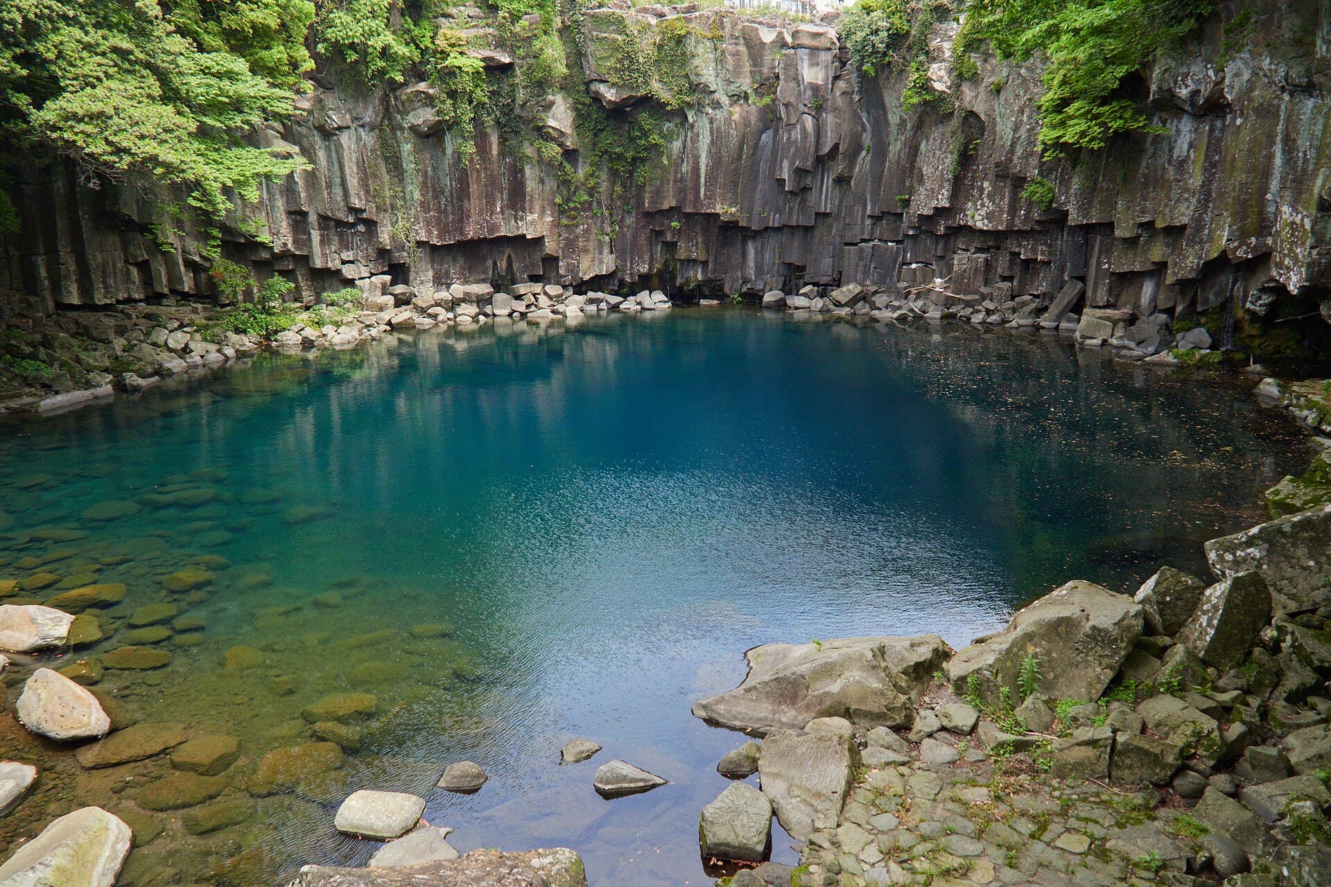 Cheonjeyeon Waterfalls, Seogwipo