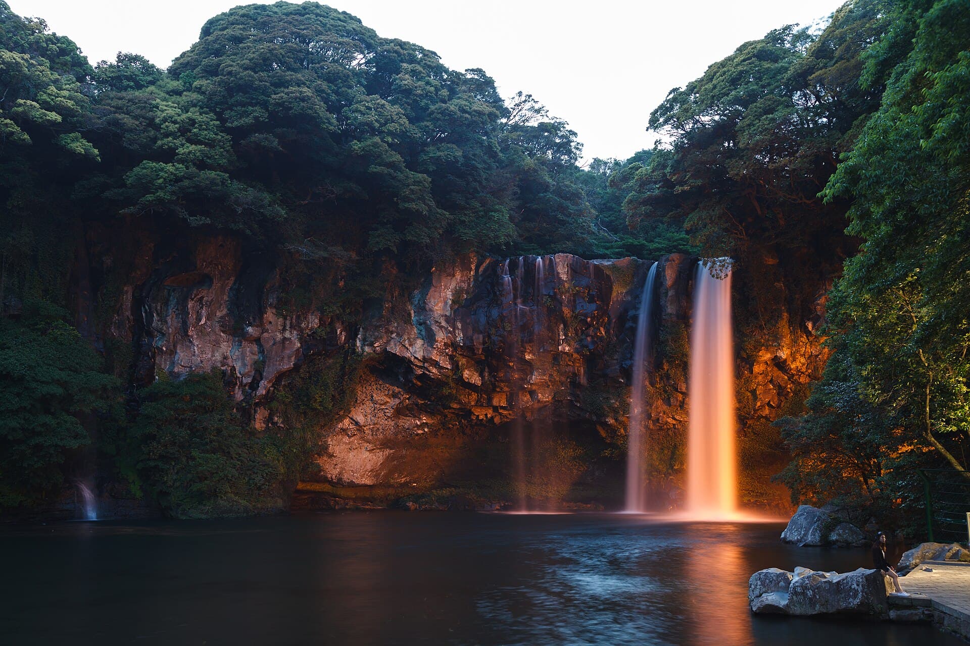 Cheonjiyeon Waterfall, Seogwipo