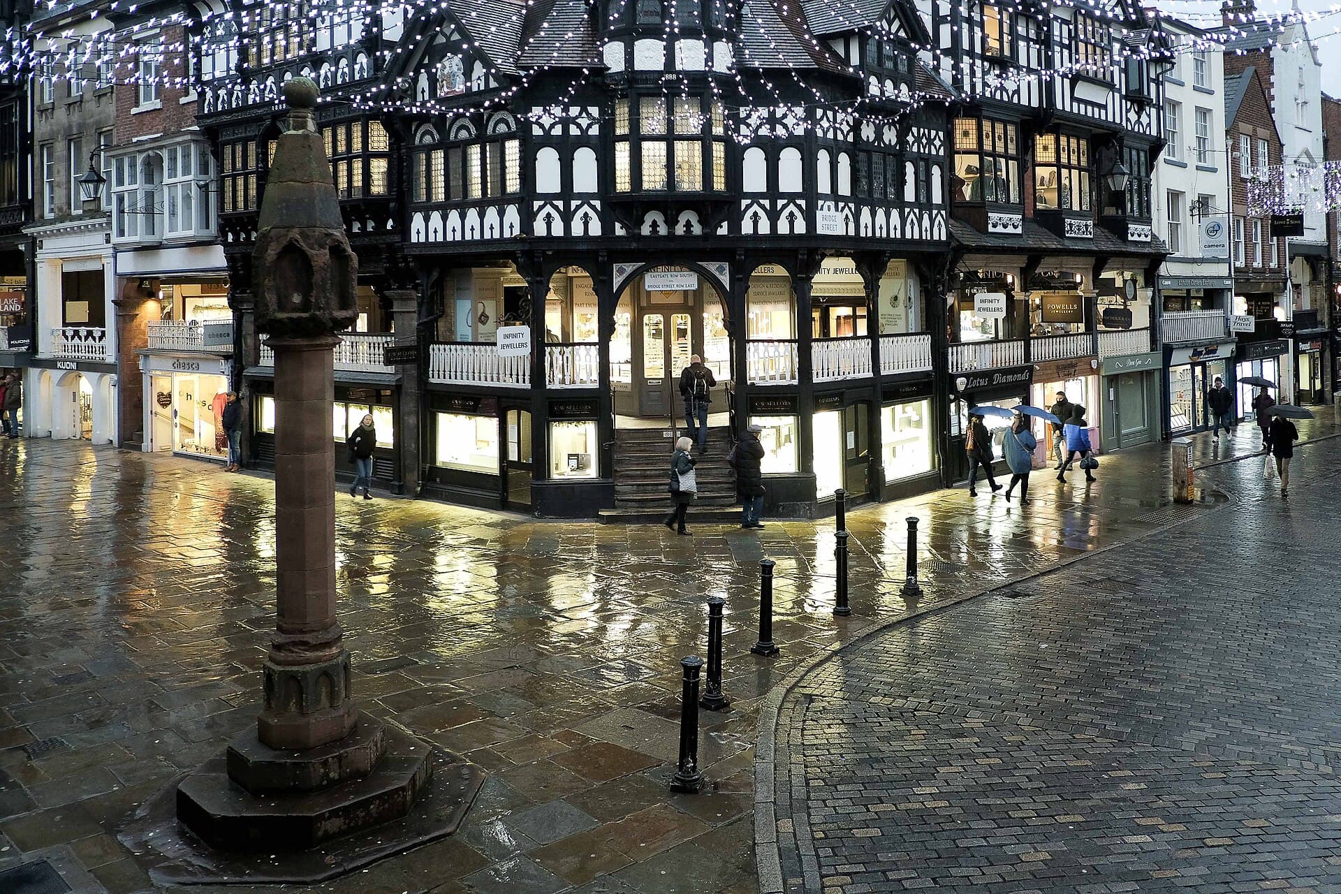 Chester Cross