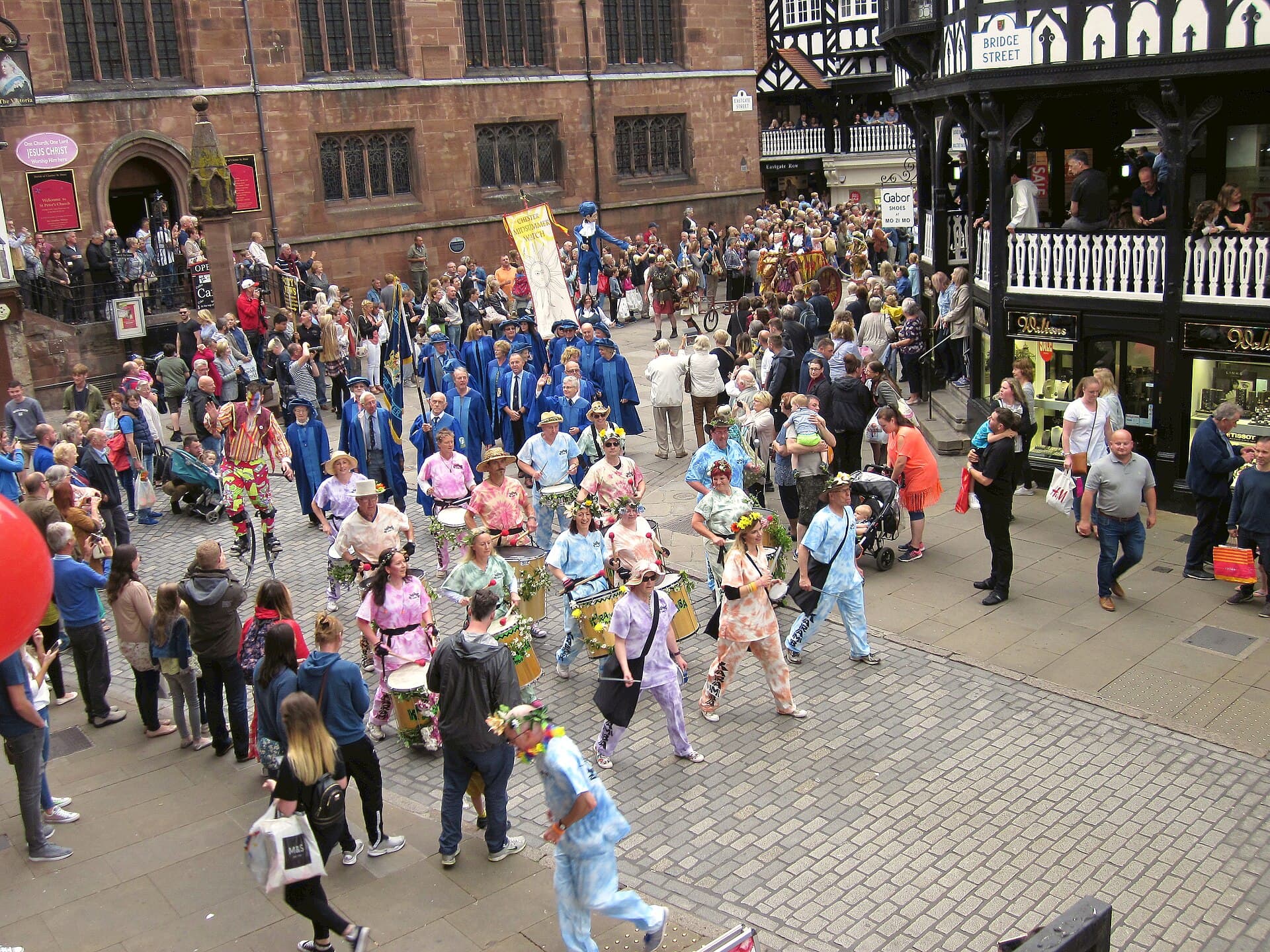 Chester Cross, Chester