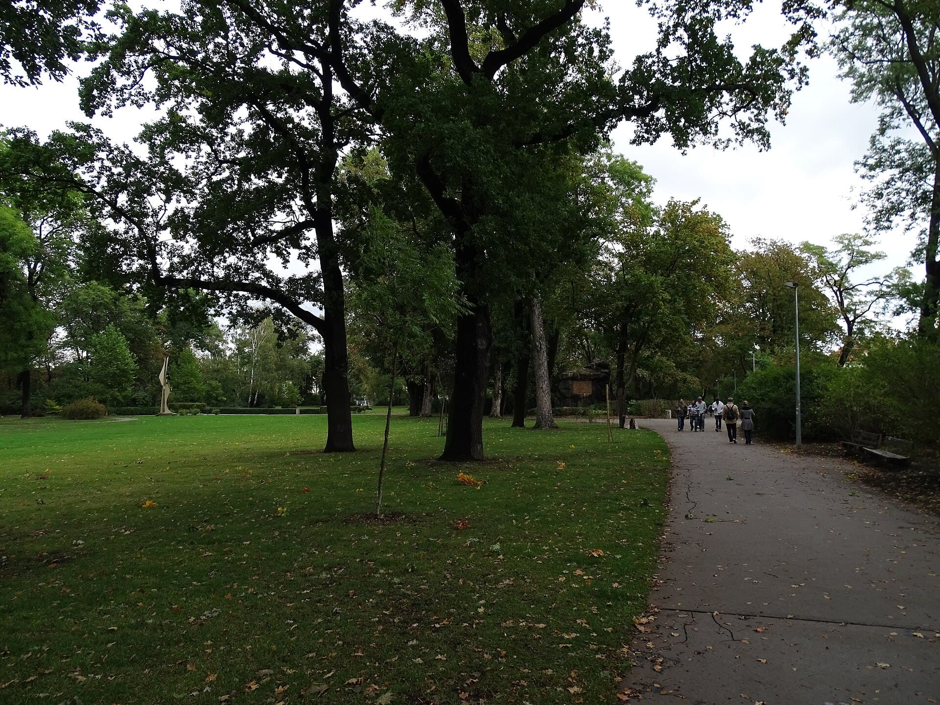 Chotek Gardens, Prague